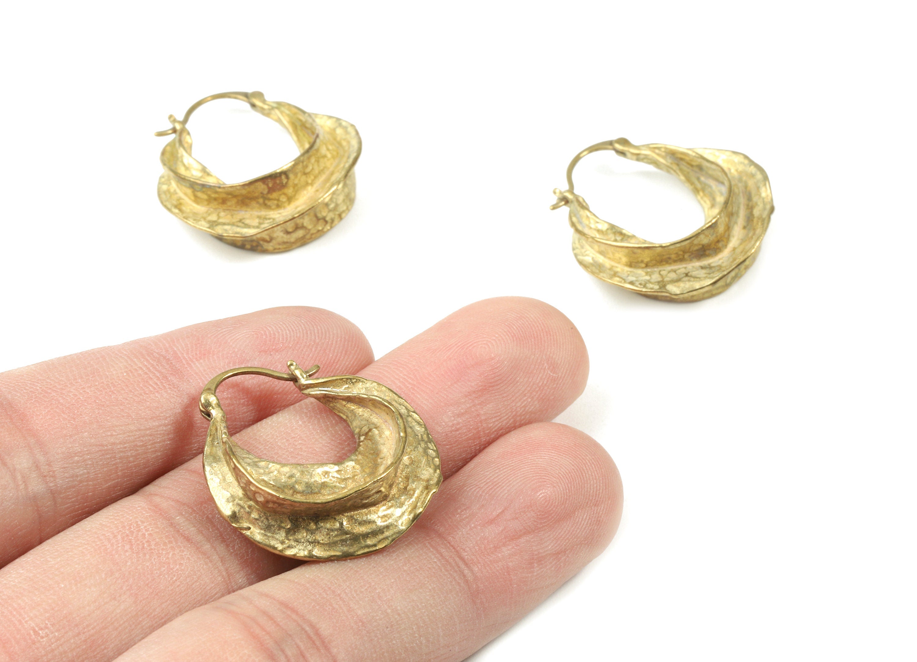 Brass Leaf Earring Clasp - Raw Brass Leaf Earring Ear Wire - Earring Clasp - Jewelry Supplies - 26.87x24.17x8.71mm - PP3085 - DOMEDBAZAAR