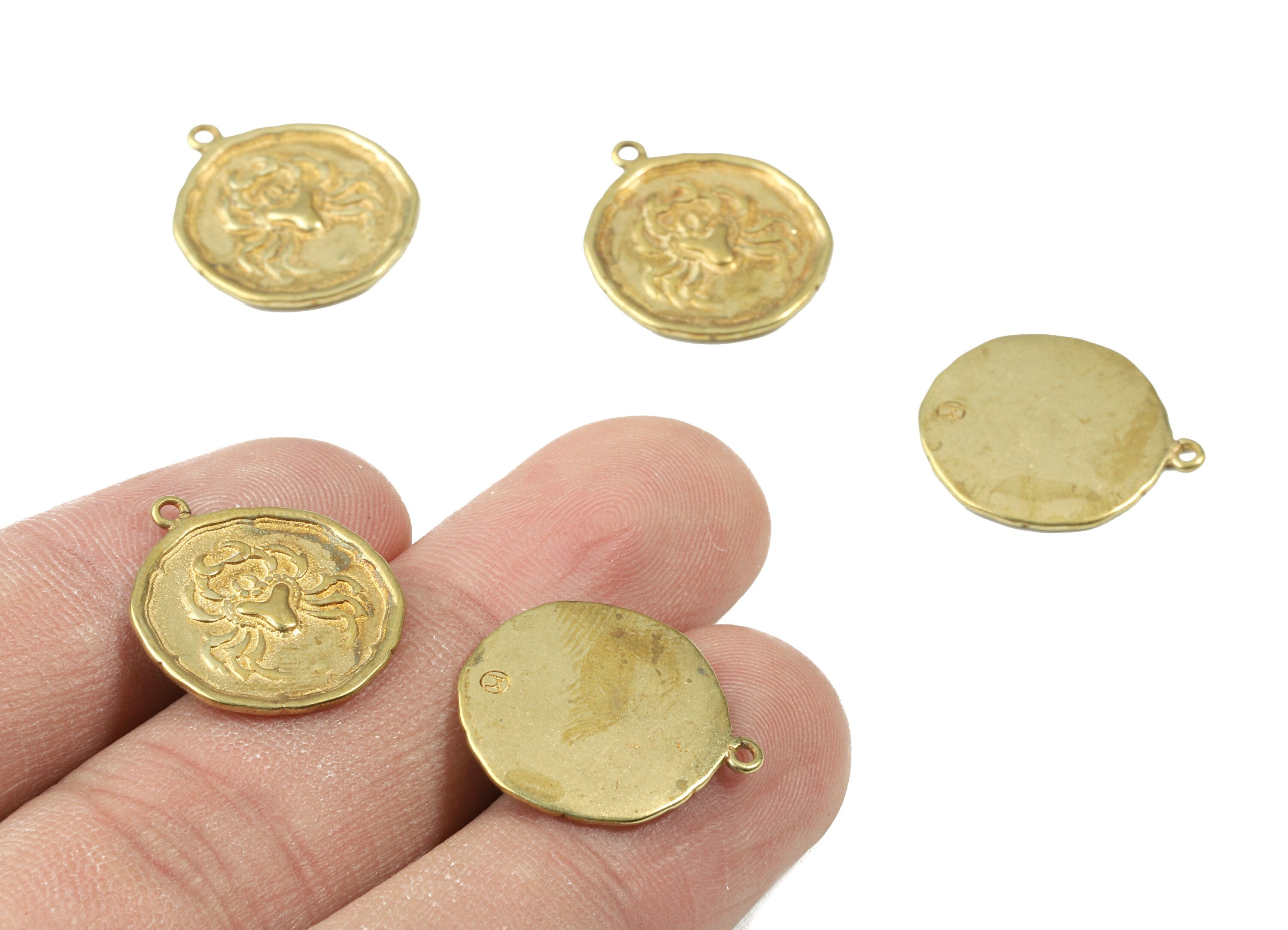 Brass Cancer Earring Charms - Raw Brass Horoscopes Pendant - Earring Findings - Jewelry Supplies - 19.52x16.92x1.35mm - PP3065 - DOMEDBAZAAR
