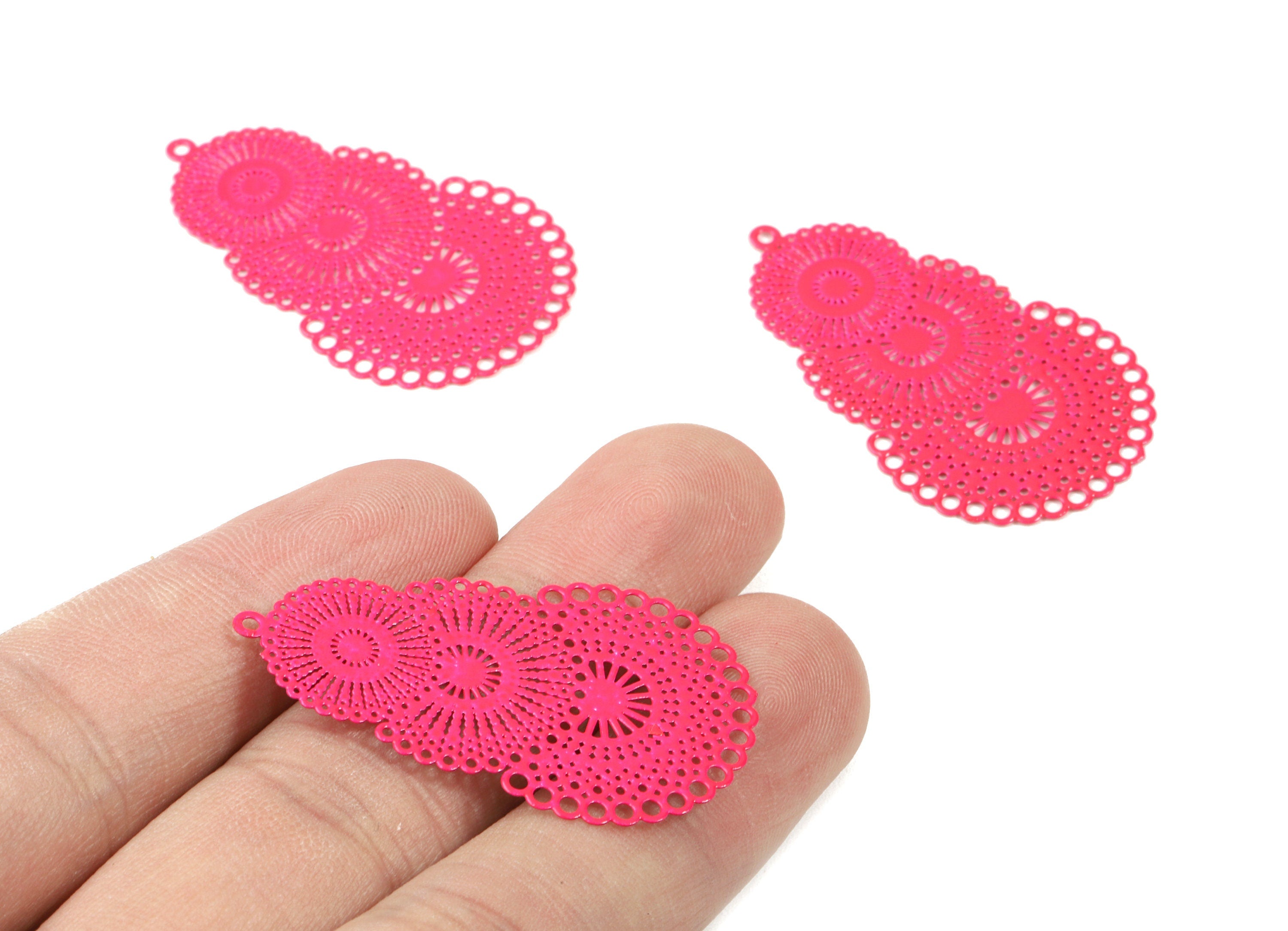 Fushia Pink Rounds Brass Pendant - Brass Round For Necklace - Earring Supplies - Color Code: J15 - 39.88x24.56x0.35mm - JJB4615-J15 - DOMEDBAZAAR