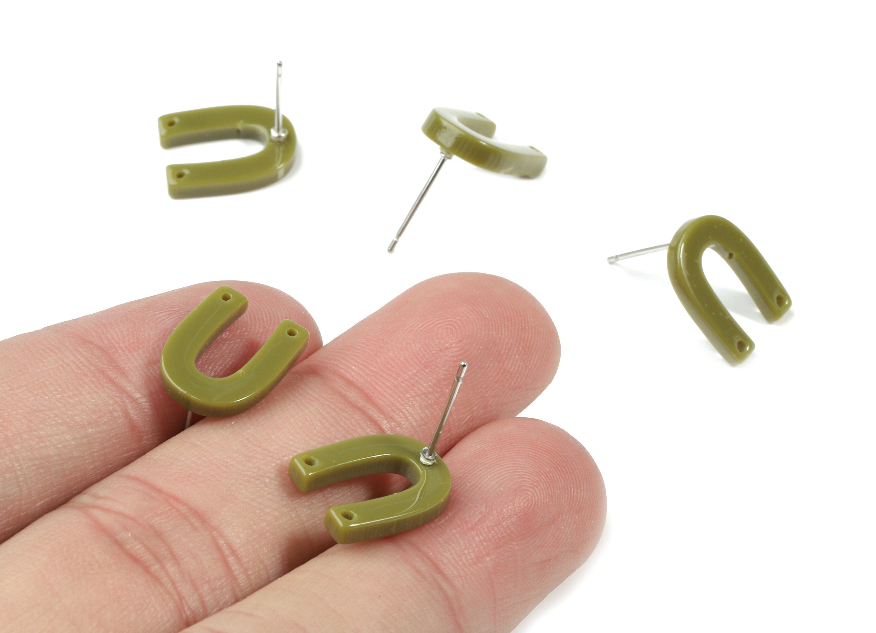 Acrylic Mini U Earring Stud With 2 Hole - Horsehoe Connector Earring Post - Color Code: A263 - 13.64x10.46x2.38mm - AC1227-A263 - DOMEDBAZAAR