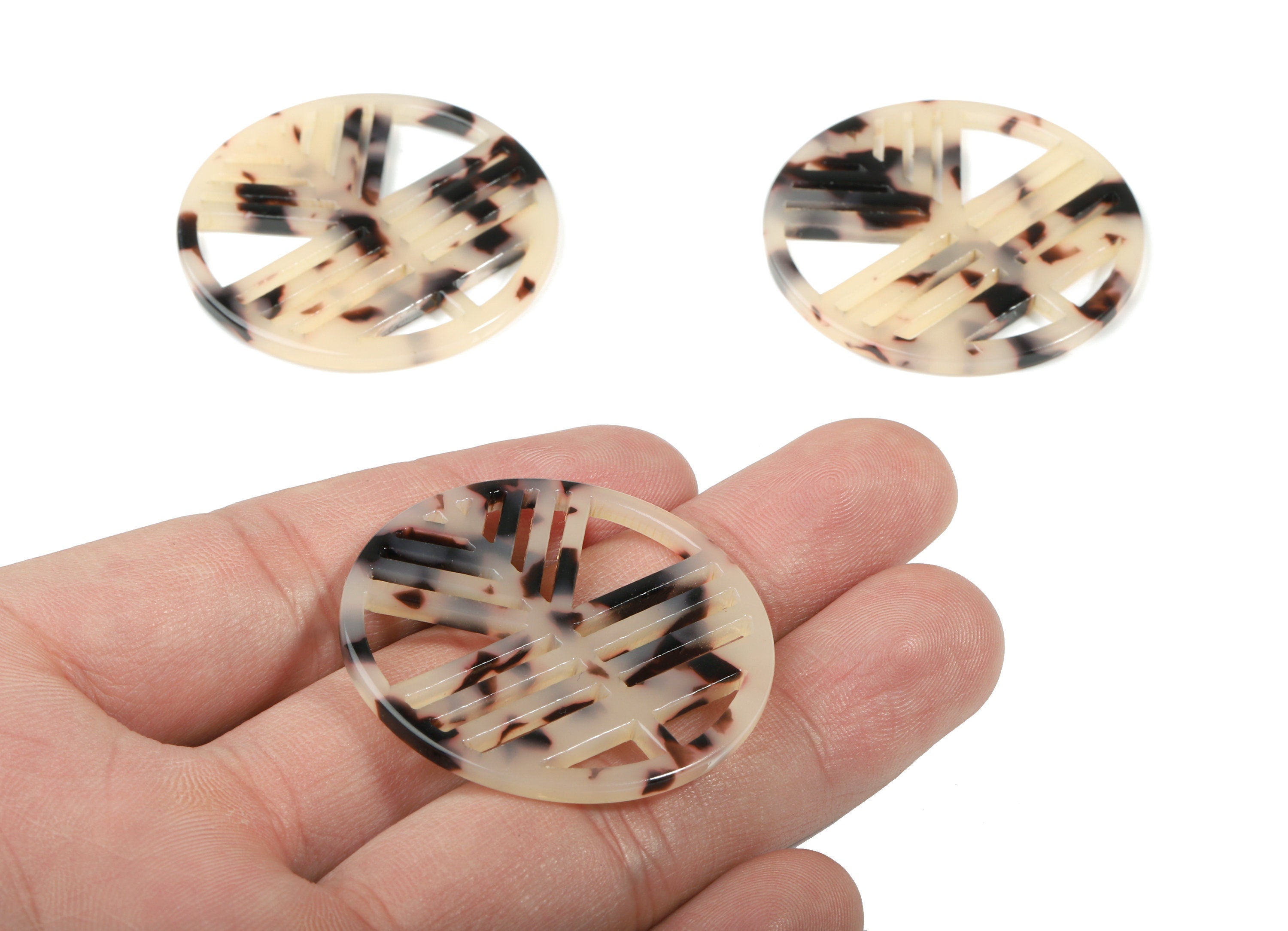 Acetate Geometric Charms - Round Earring Charm - Blonde Tortoise Shell - Earring Findings - Color Code:A07 - 39.61x39.61x2.66mm - AC1820-A07 - DOMEDBAZAAR