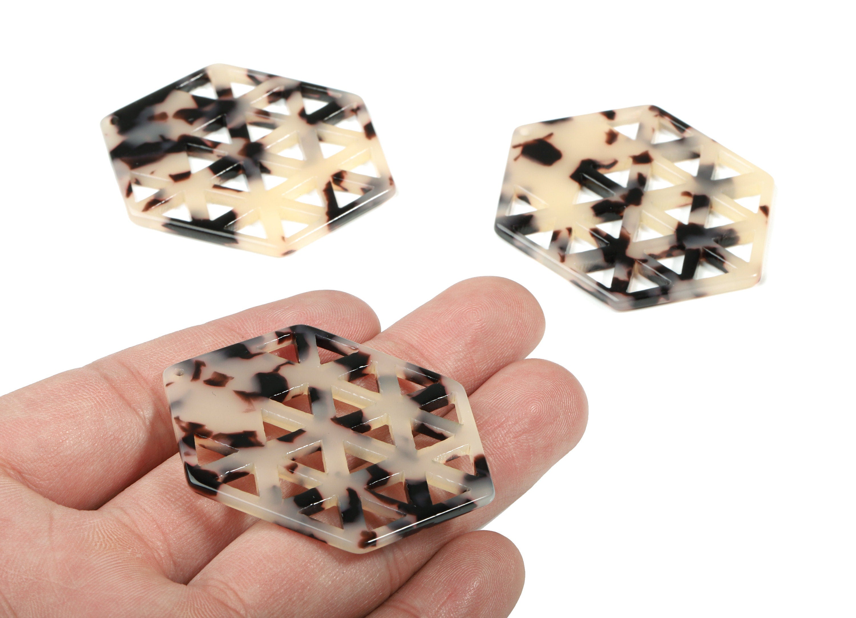 Acetate Hexagon Earring Charm - Honeycomb Pendant - Blonde Tortoise Shell - Jewelry Supplies - Color Code:A07 - 52.1x39.4x2.6mm - AC1821-A07 - DOMEDBAZAAR