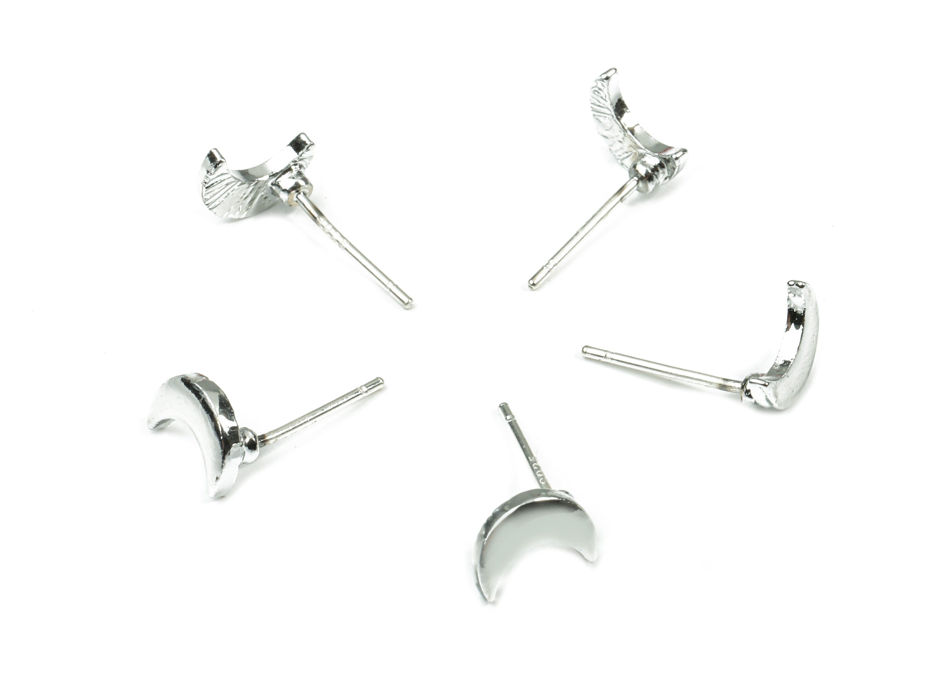 Alloy Crescent Earring Stud - Moon Earring Post - Silver Tone - Earring Post - Jewelry Supplies - 7.67x5.6x1.43mm - ZZ1591S - DOMEDBAZAAR