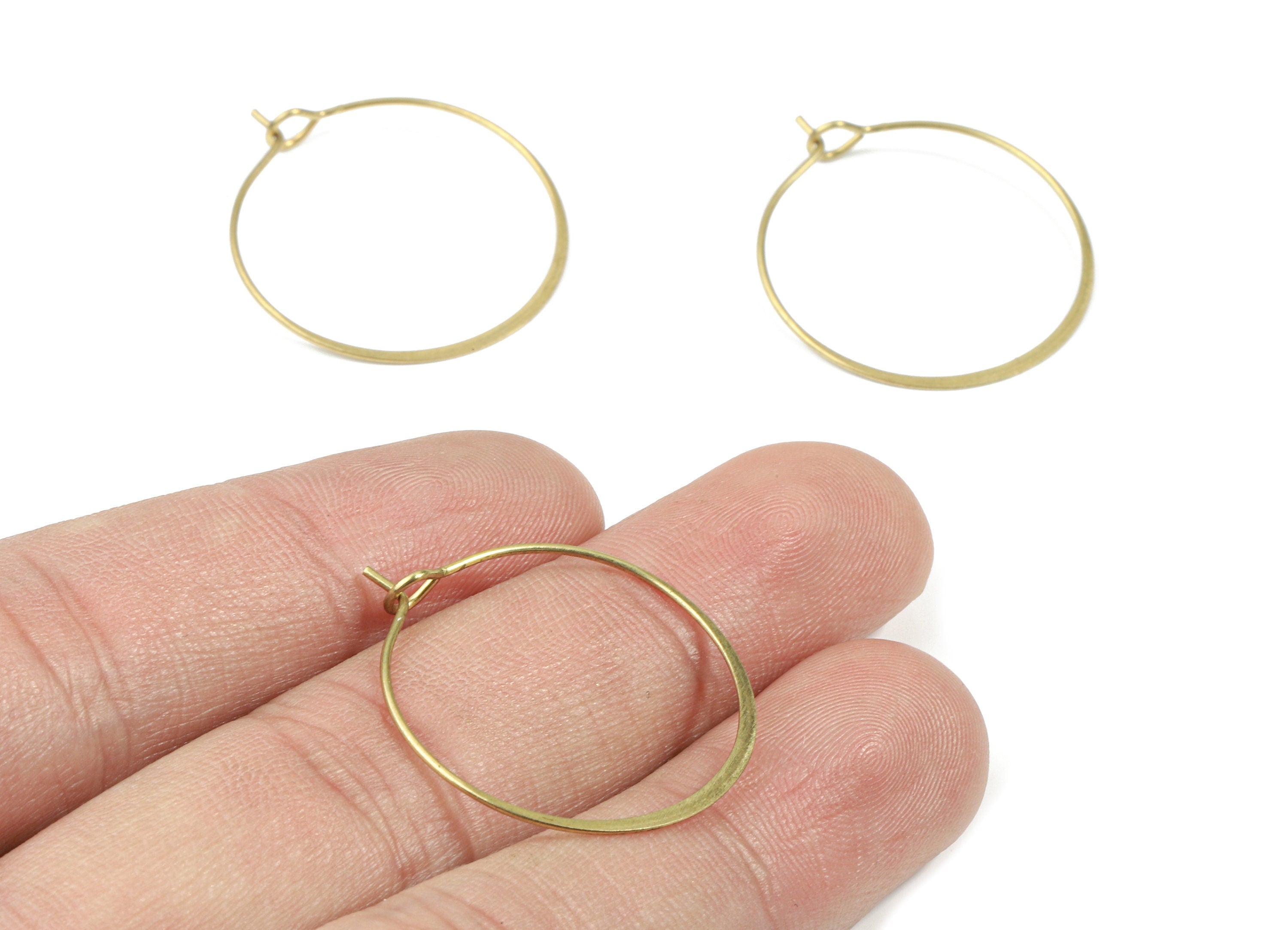 Brass Hammered Earring Hoop - Raw Brass Circle Ear Wire #25 - Earring Findings - Jewelry Supplies - 28.8x25.12x0.82mm - PP3180 - DOMEDBAZAAR