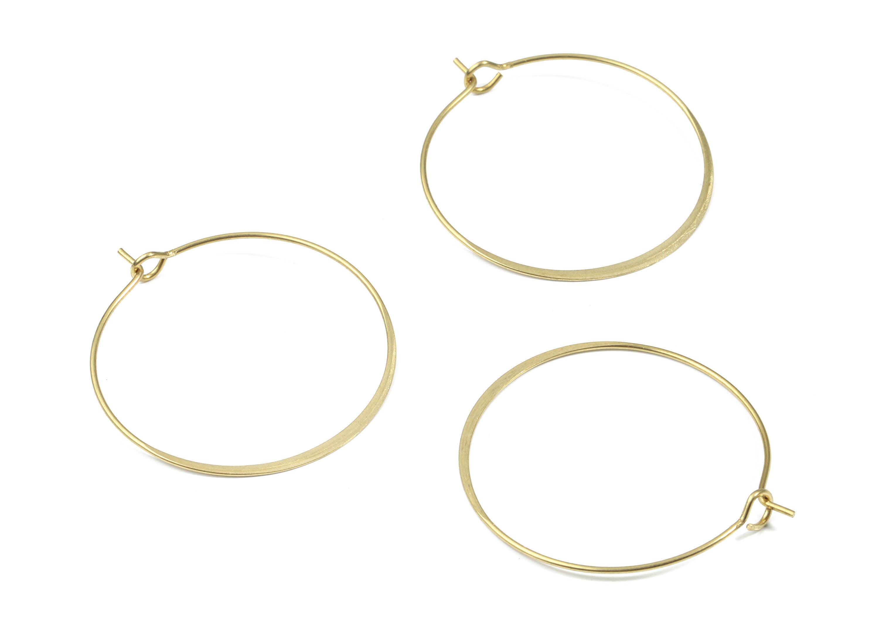 Brass Hammered Earring Hoop - Raw Brass Circle Ear Wire #30 - Earring Findings - Jewelry Supplies - 33.58x30.55x0.68mm - PP3181 - DOMEDBAZAAR