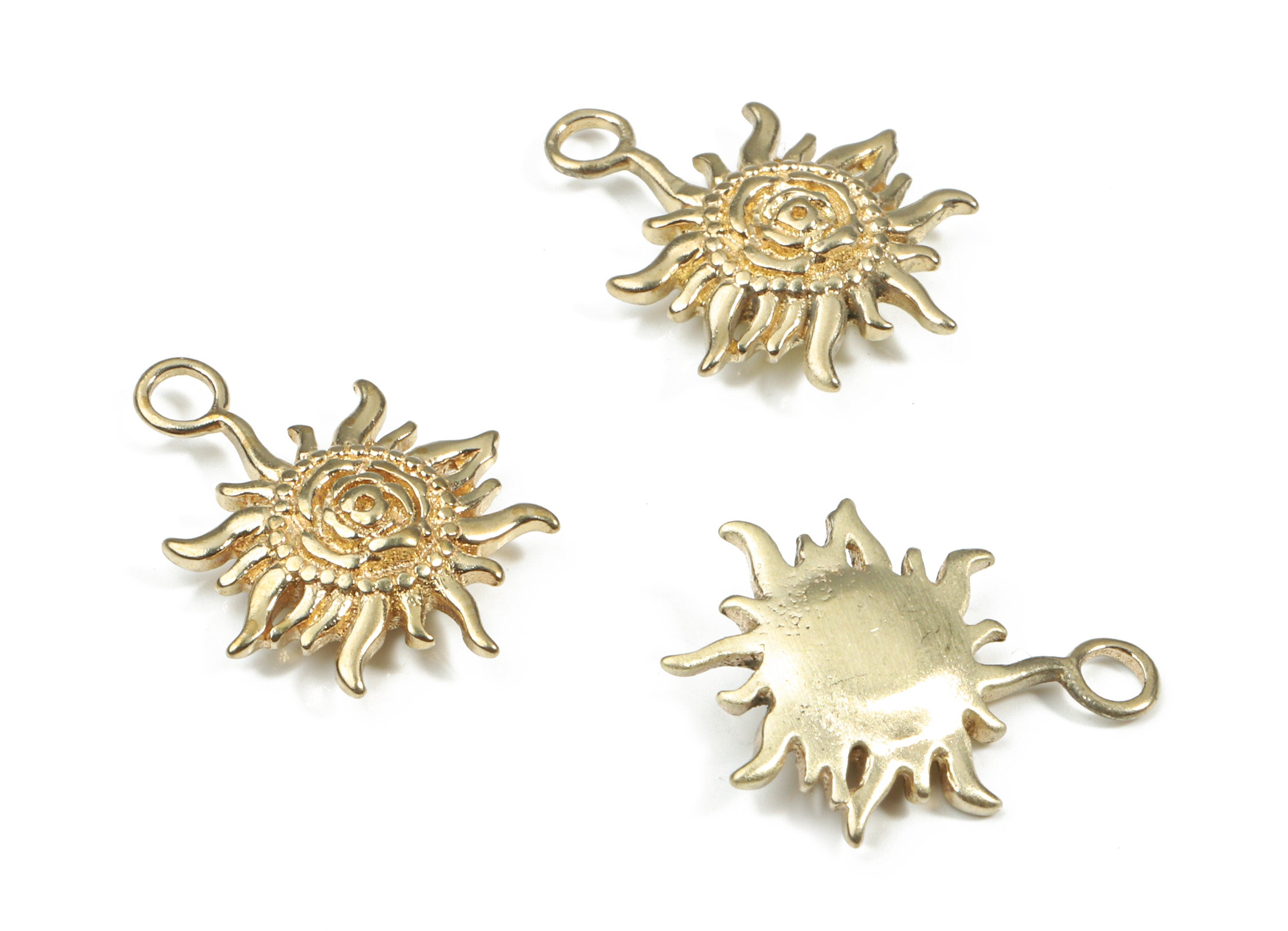 Brass Sun Pendant - Raw Brass Sun Rose Earring Charms - Earring Findings - Jewelry Supplies - 19.07x14.63x3.69mm - PP3209 - DOMEDBAZAAR
