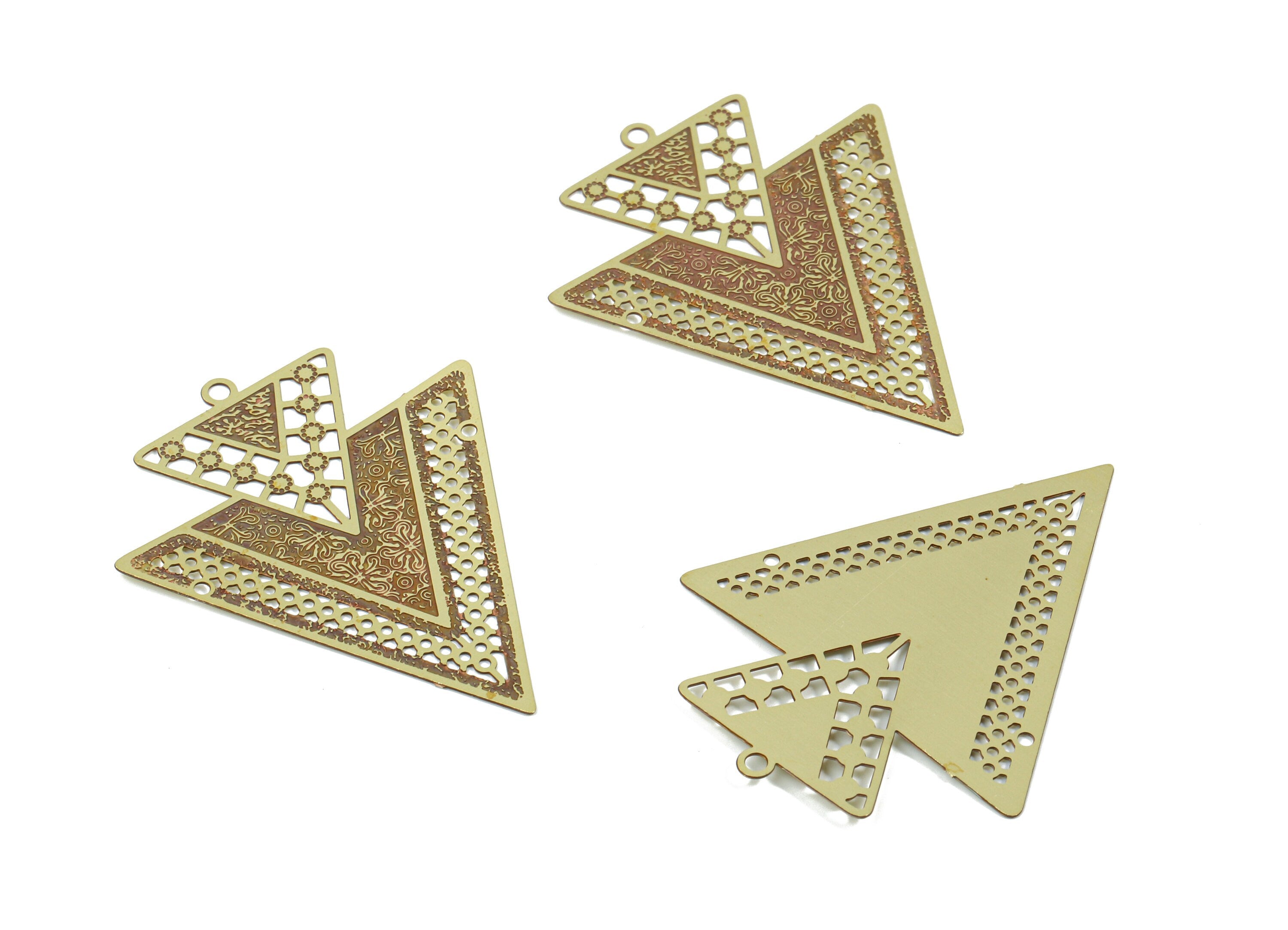 Raw Brass Triangle Shaped Earring and Necklace Charms - Necklace Findings - Jewelry Supplies - 40.1x32.2x0.3mm - JJB3335 - DOMEDBAZAAR