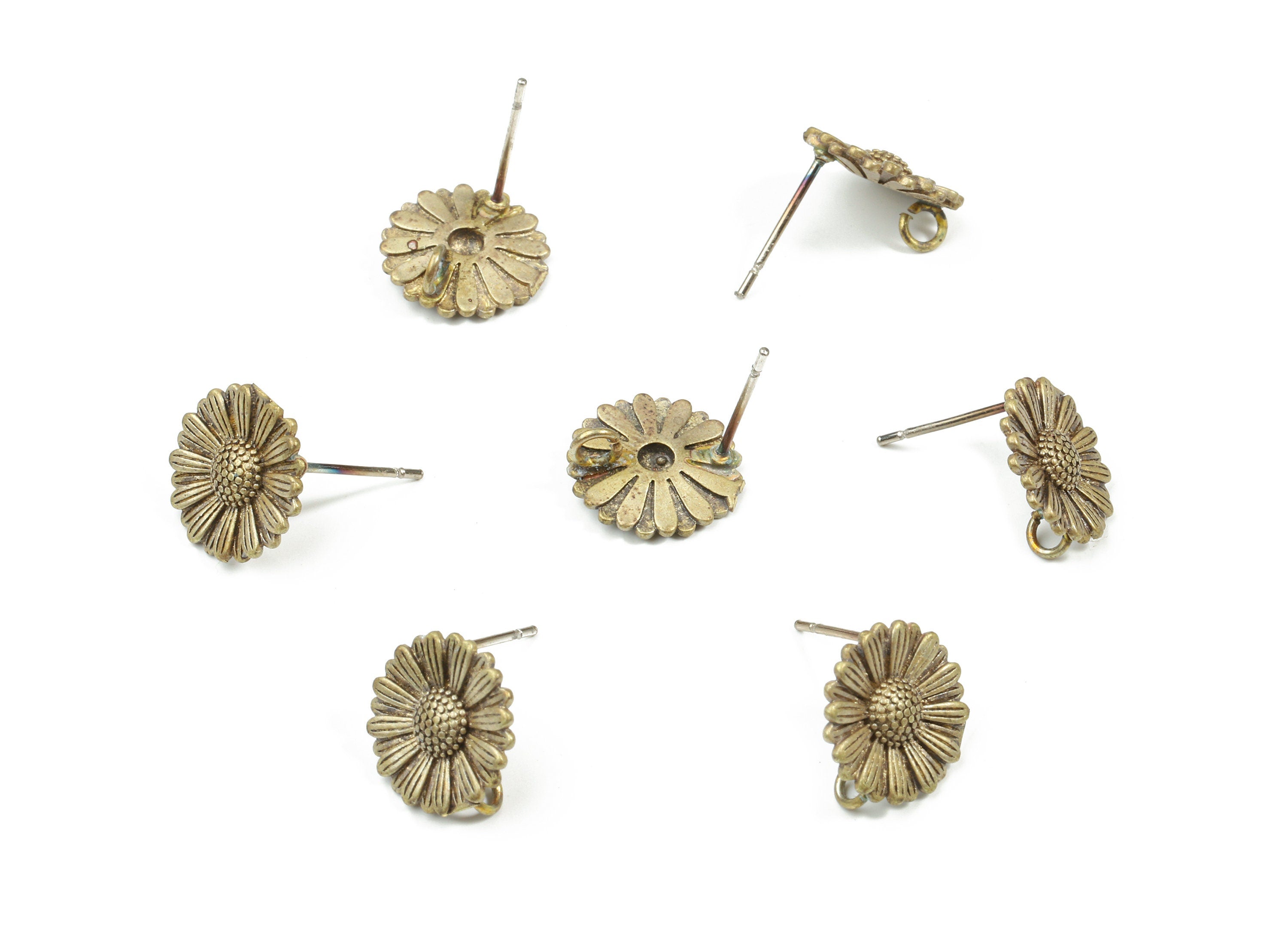 Brass Daisy Earring Stud With Loop - Raw Brass Daisy Earring Post - Surgical Stud - Earring Post - Jewelry Supplies - 12x12x1.61mm - PP3251 - DOMEDBAZAAR