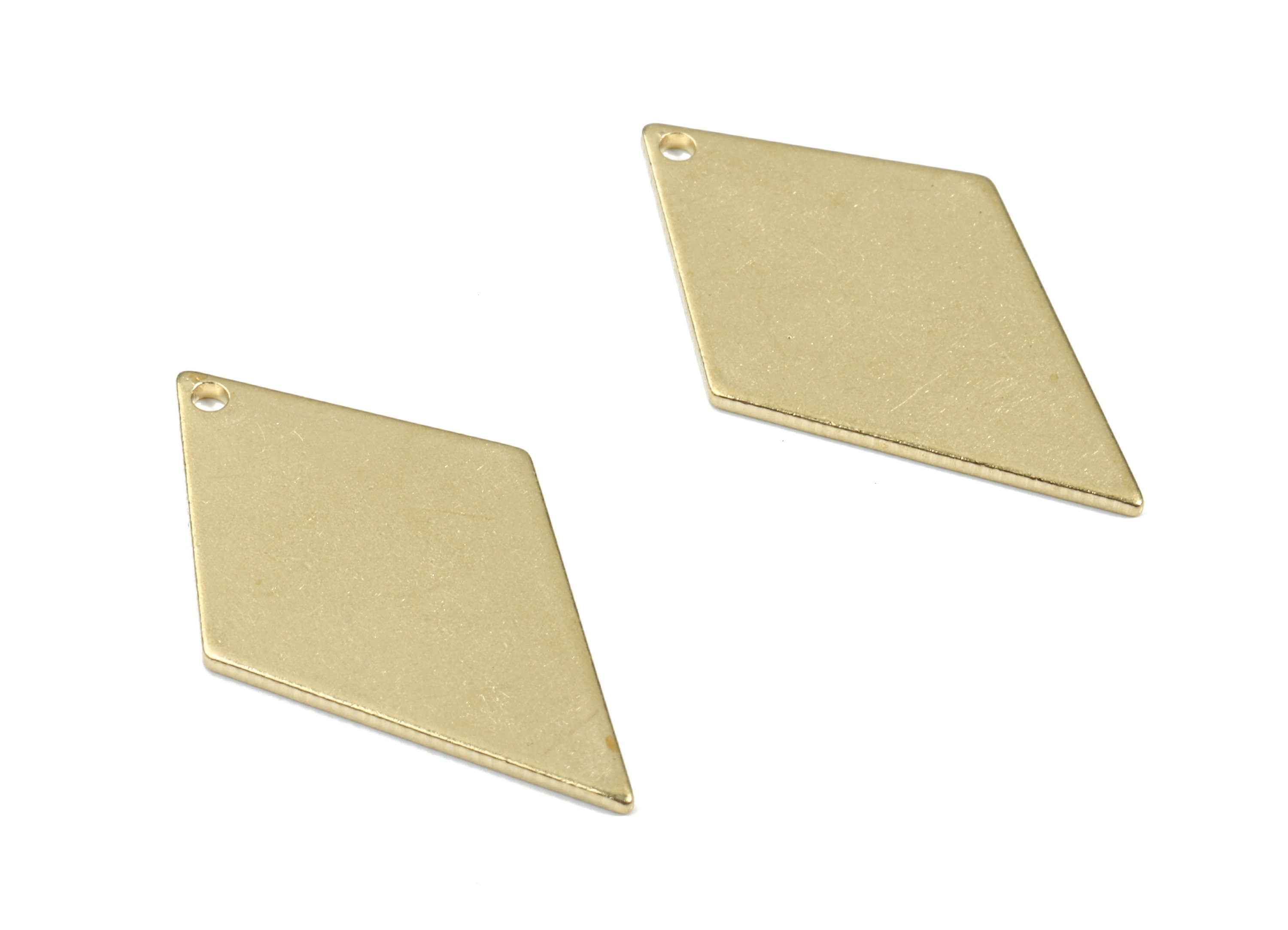 Personalized stamping blank - Brass Deltoid Earring Charms - Raw Brass Deltoid Pendant - Earring Findings  - 28.53x17.16x1.02mm - PP3381 - DOMEDBAZAAR
