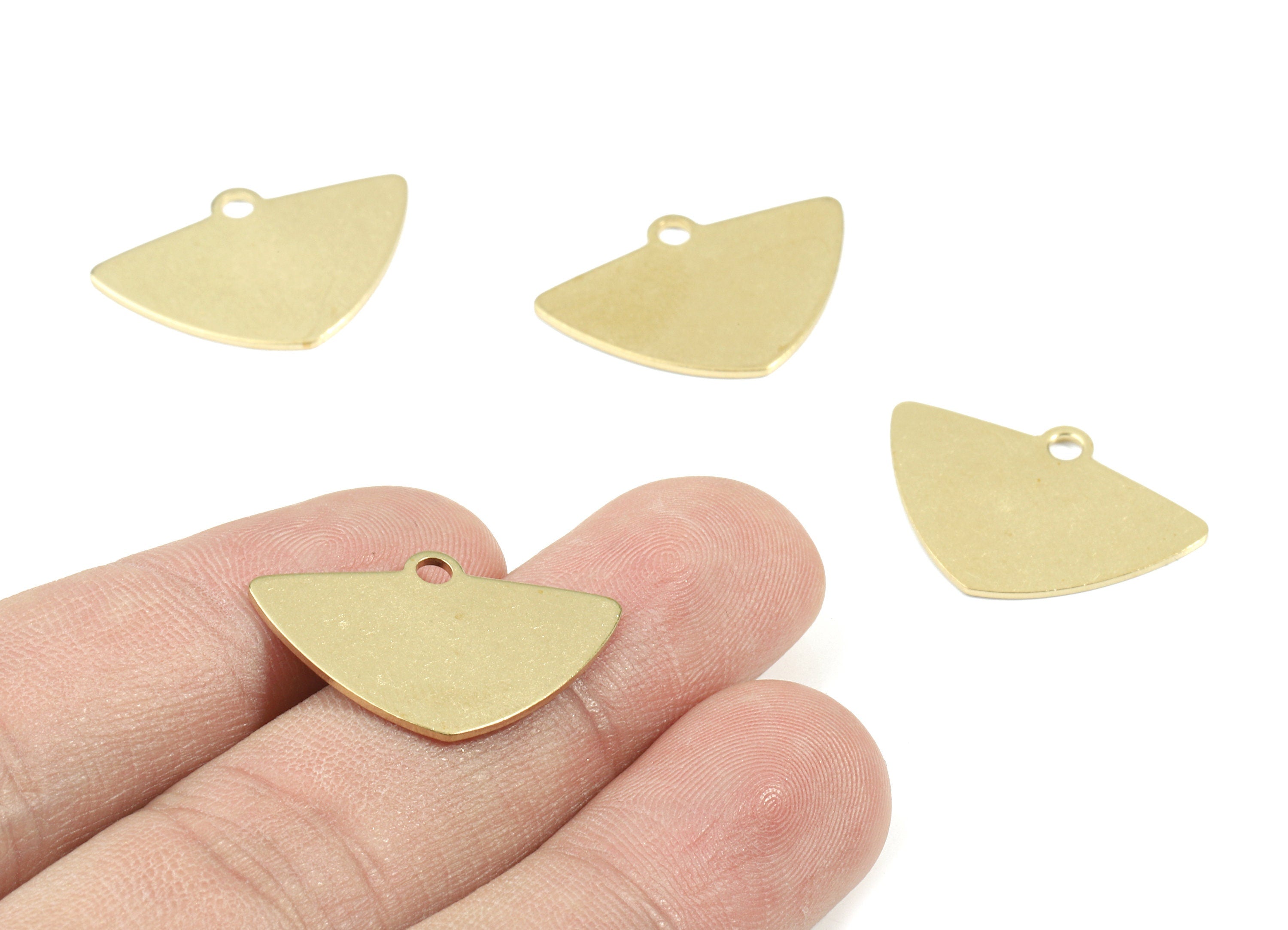 Personalized stamping blank - Brass Triangle Earring Charms - Raw Brass Oval Triangle Pendant - 24.98x17.04x0.86mm - PP3475 - DOMEDBAZAAR
