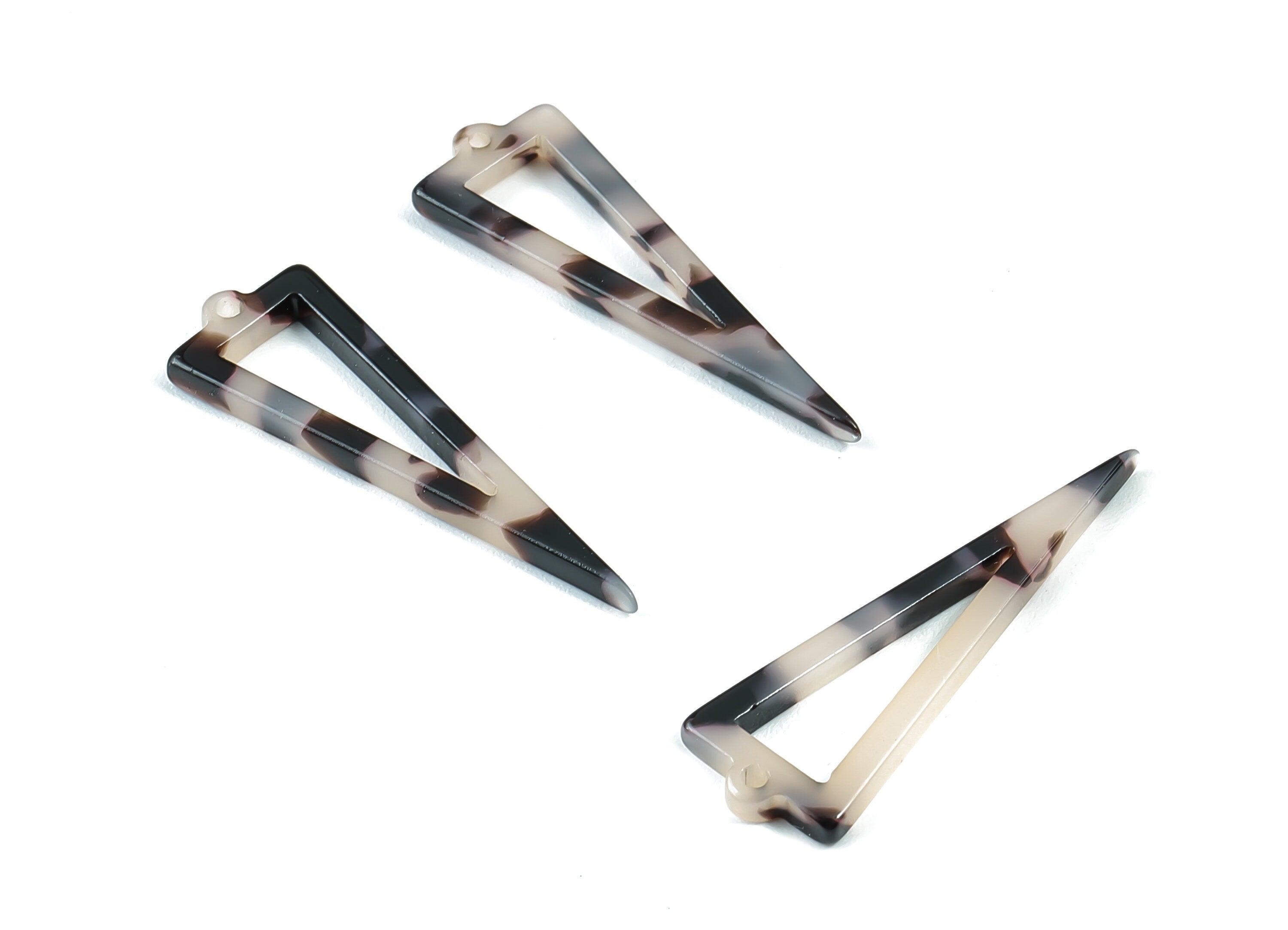 Acrylic Earring Charms - Blonde Tortoise Shell Earrings - Triangle Shaped - Color Code: A06 - 40.3x12.8mm - AC1085A - DOMEDBAZAAR