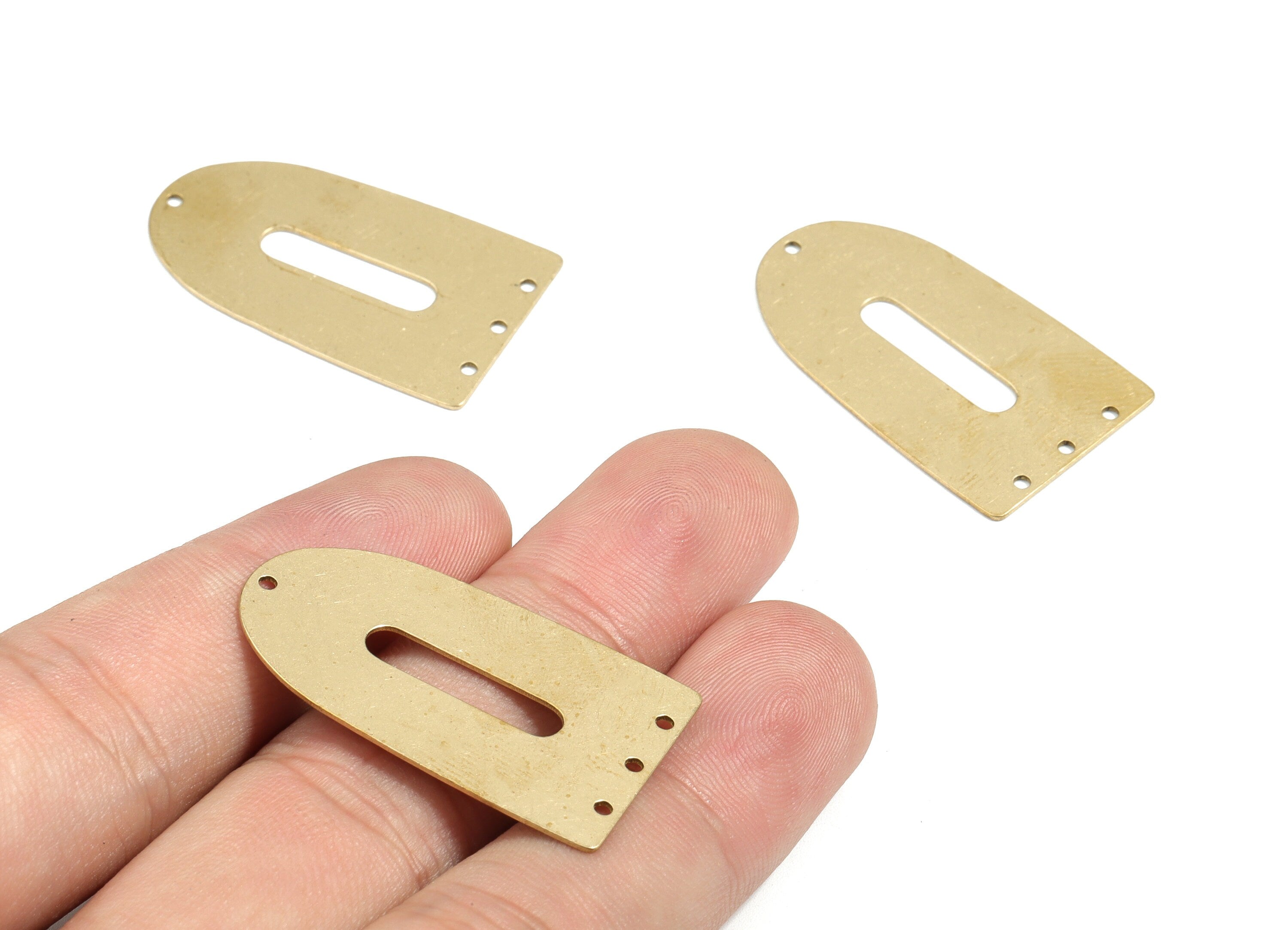 Personalized stamping blank - Brass Triangle Connector - Raw Brass Triangle Pendant - 35.01x19.98x0.61mm - PPM1803 - DOMEDBAZAAR