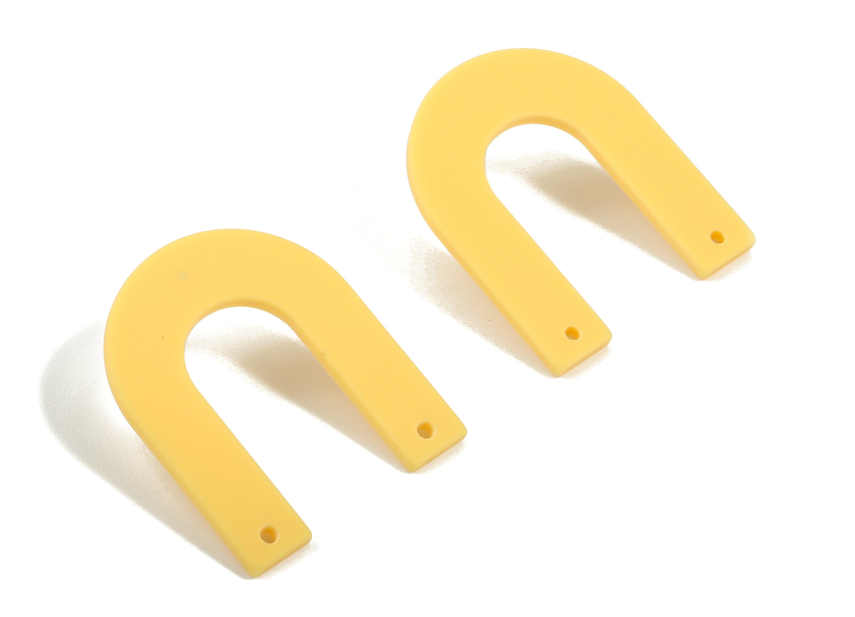 Acrylic U Earring Stud - Matte Geometric Earring Post - Jewelry Supplies - Color Code:A474 - 32.52x27.2x2.2mm - AC1886E - DOMEDBAZAAR