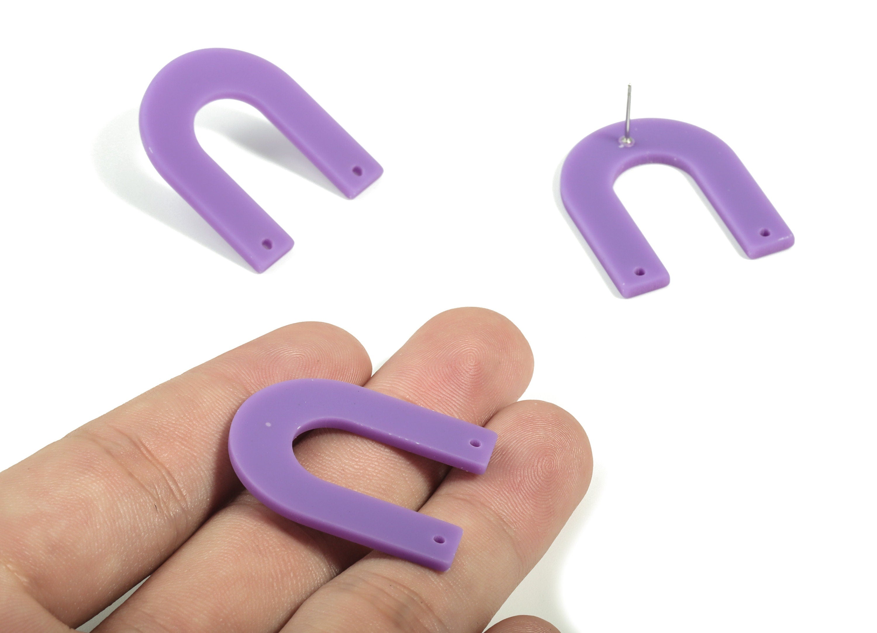 Acrylic U Earring Stud - Matte Geometric Earring Post - Jewellery Supplies - Color Code:A475 - 32.52x27.2x2.2mm - AC1886F - DOMEDBAZAAR