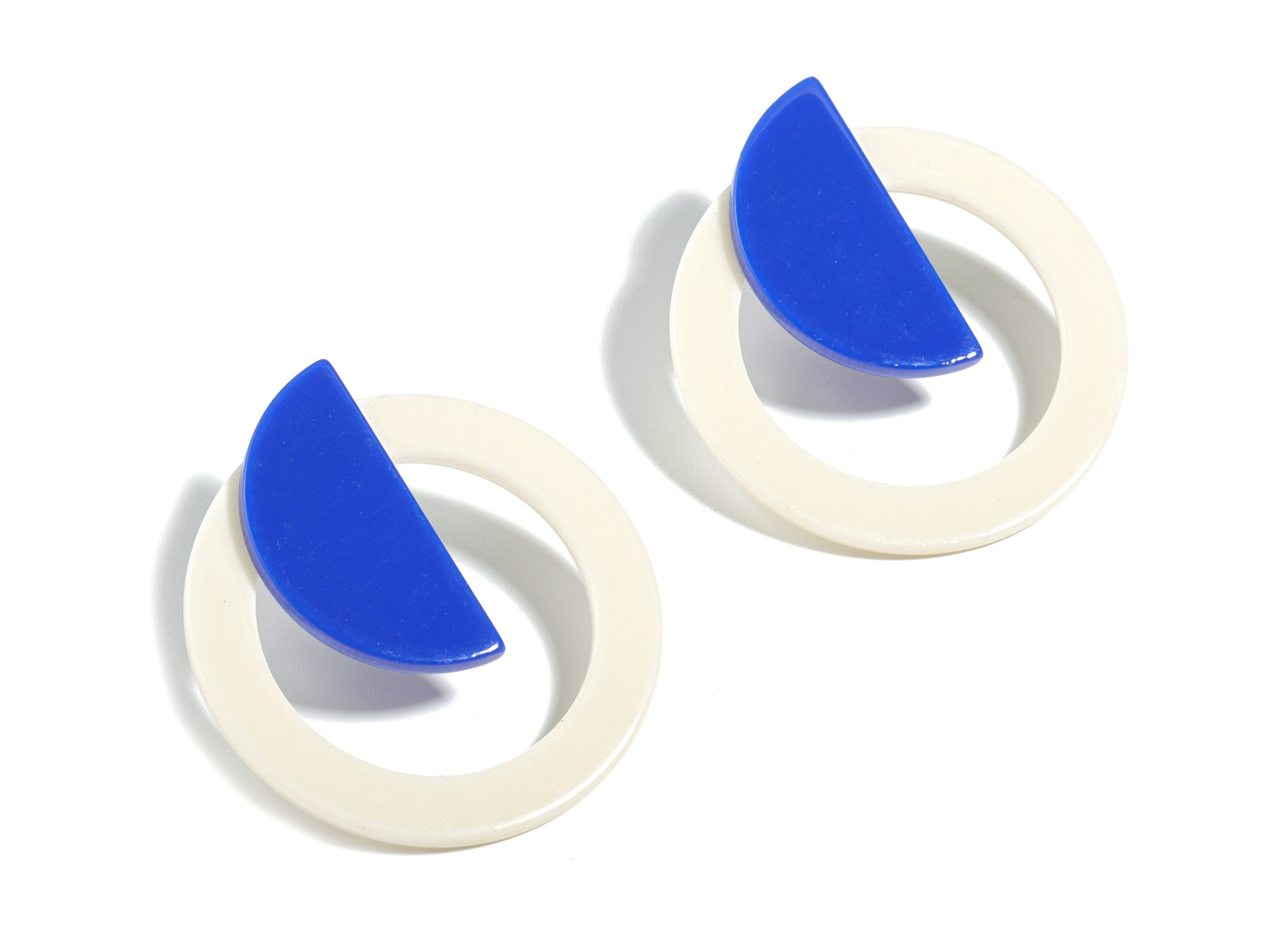 Acrylic Hoop Semicircle Earring Stud - Halfmoon Earring Post - Earring Post - Jewelry Supplies - 48.91x39.91x4.2mm - AC1905 - DOMEDBAZAAR