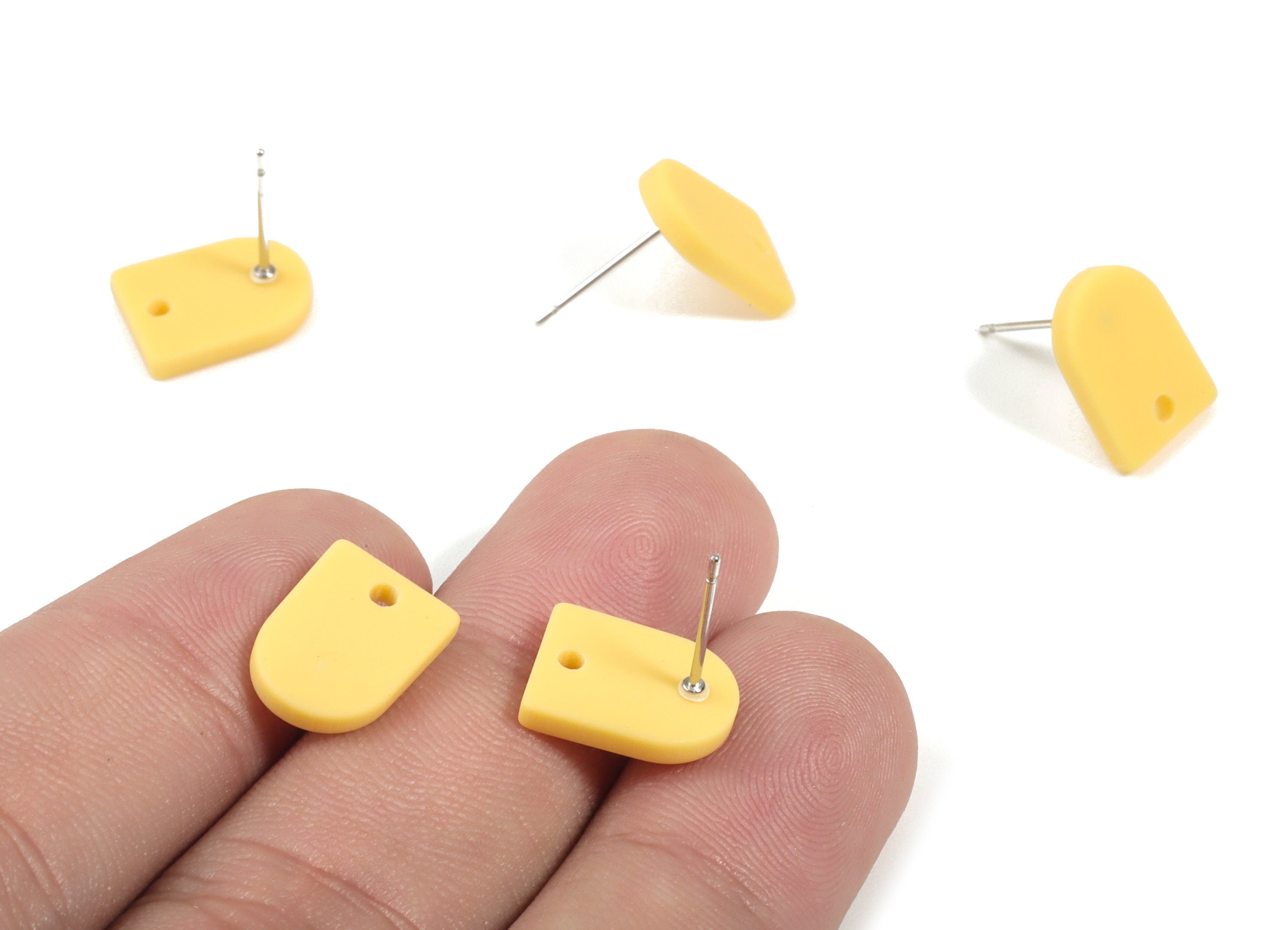 Acrylic Mini D Earring Stud - Matte Semi Circle Earring Post - Jewelry Supplies - Color Code:A474 - 12.66x9.44x2.23mm - AC1882C - DOMEDBAZAAR