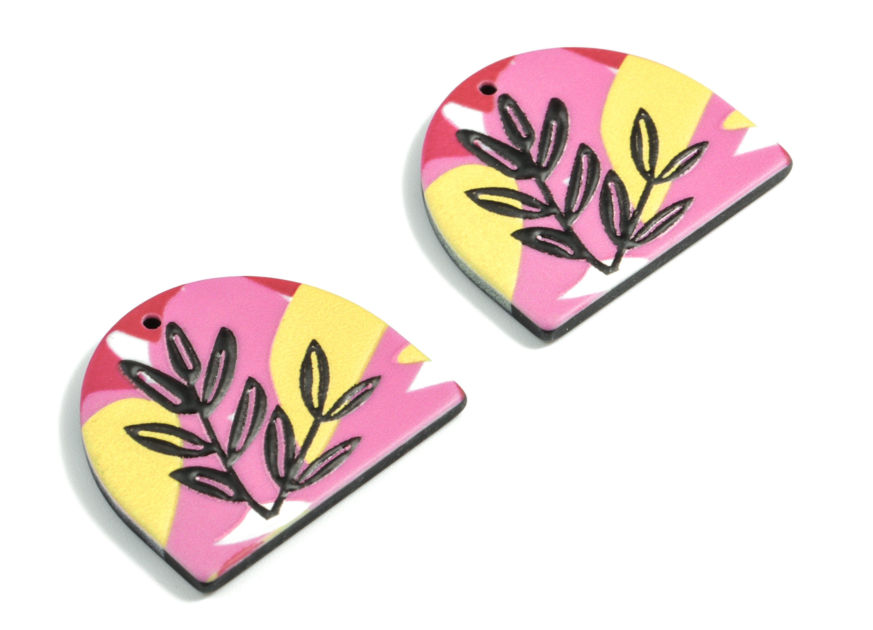 Acrylic Semi Circle Earring Charms - Acrylic Leaf Pattern D Charm - Earring Findings - Jewelry Supplies - 26.42x23.11x2.72mm - AC1967A - DOMEDBAZAAR