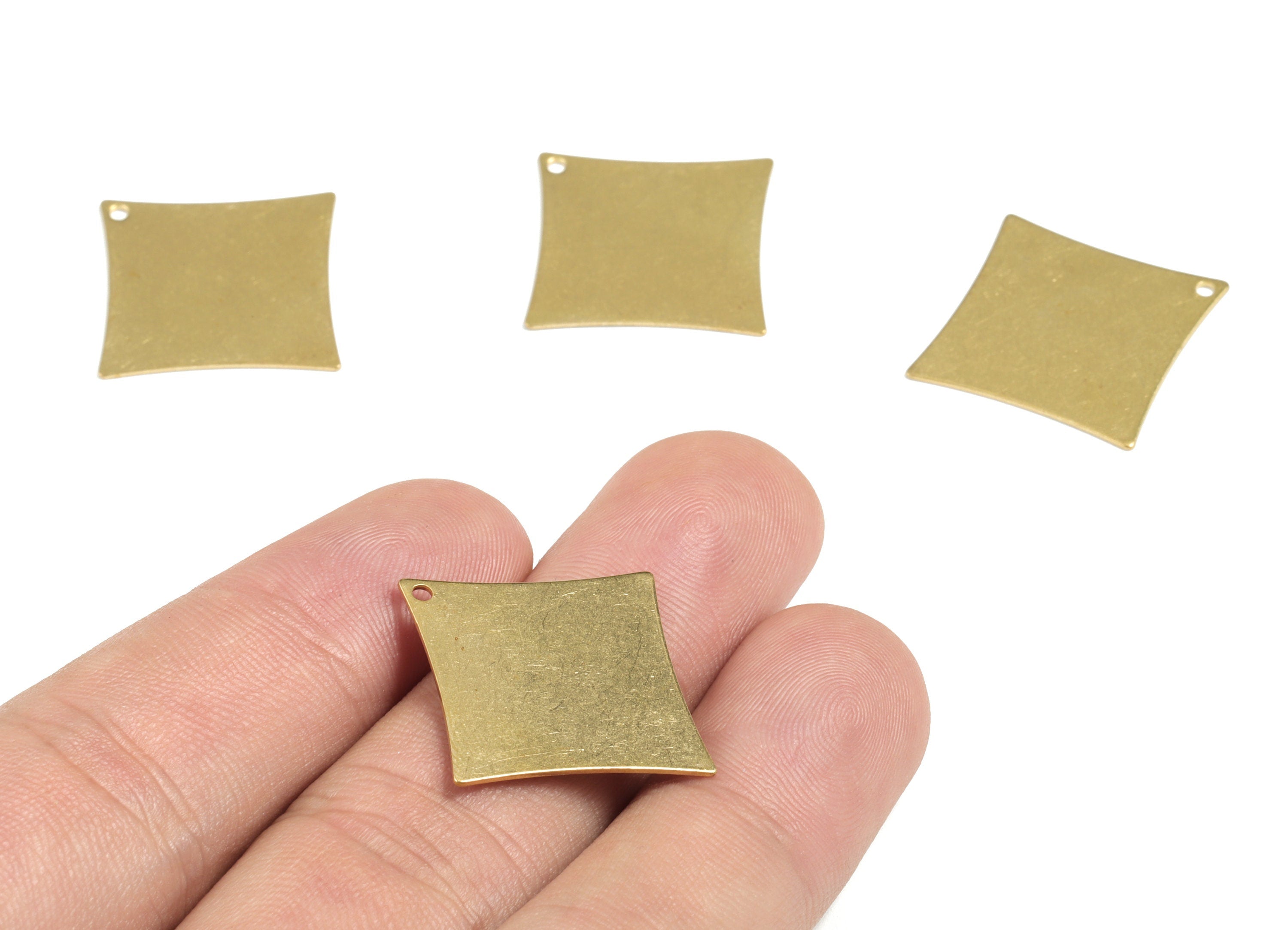Personalized stamping blank - Brass Square Earring Charms - Raw Brass Stamping Blank Pendant - Earring Findings - 27.59x27.07x0.6mm - PP3569 - DOMEDBAZAAR