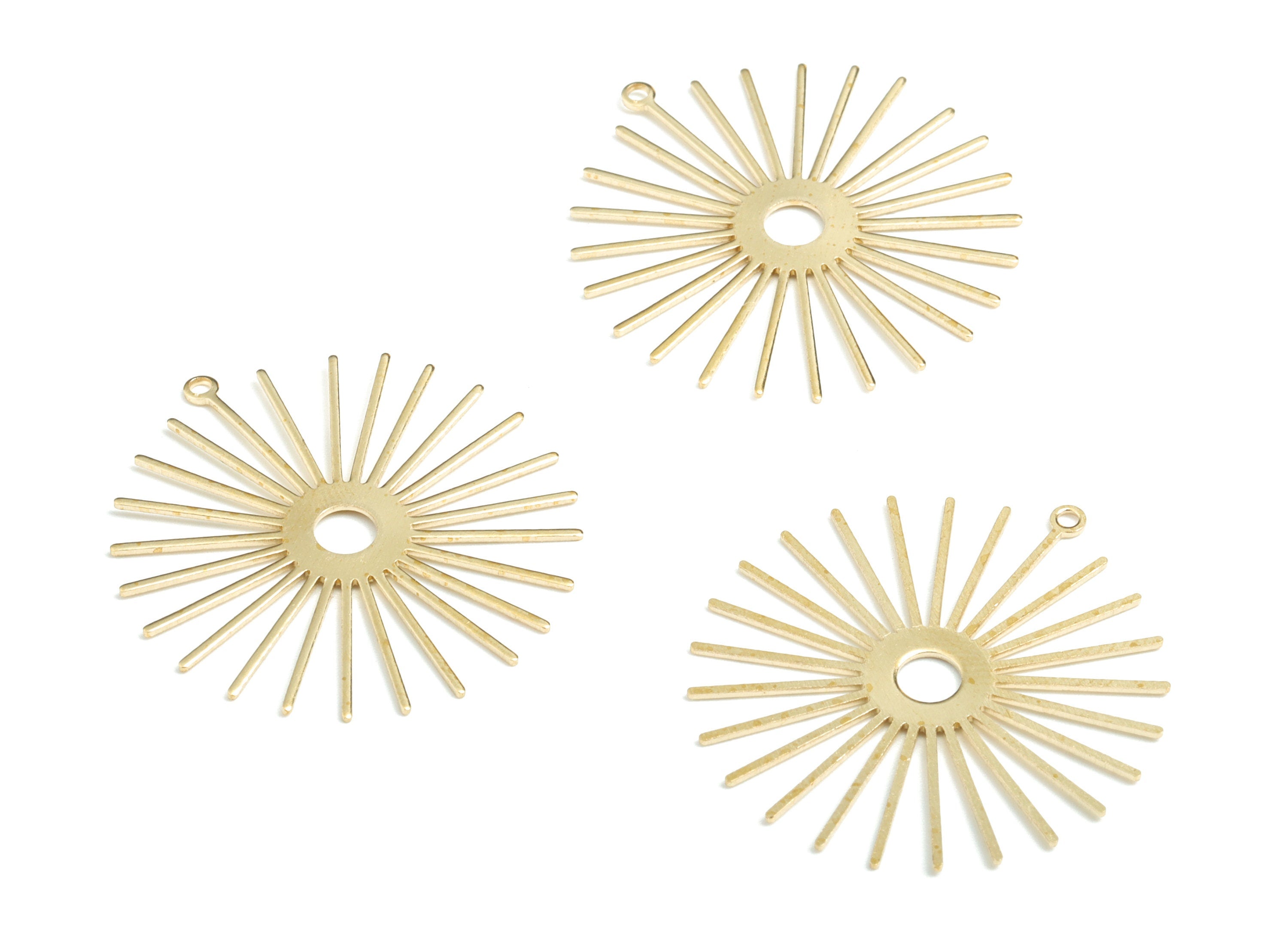 Brass Sun Earring Charms - Raw Brass Star Pendant - Earring Findings - Jewelry Supplies - 31.91x29.88x0.65mm - PP3571 - DOMEDBAZAAR