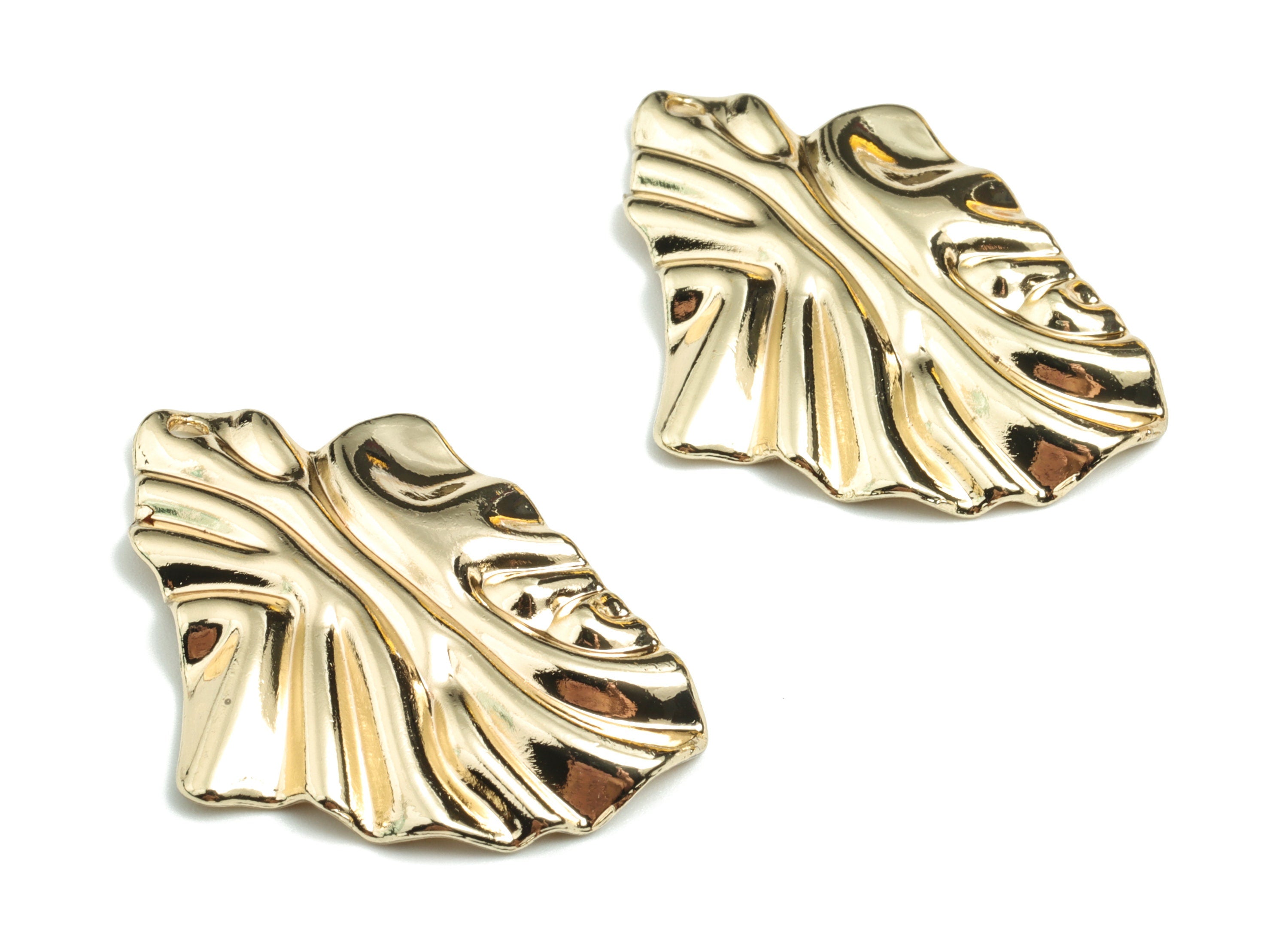 Alloy Wrinkled Earring Charms - Gold Alloy Crease Pendant - Gold Tone Plated Alloy - Jewelry Supplies - 35.6x25.7x3.53mm - ZZ1713 - DOMEDBAZAAR