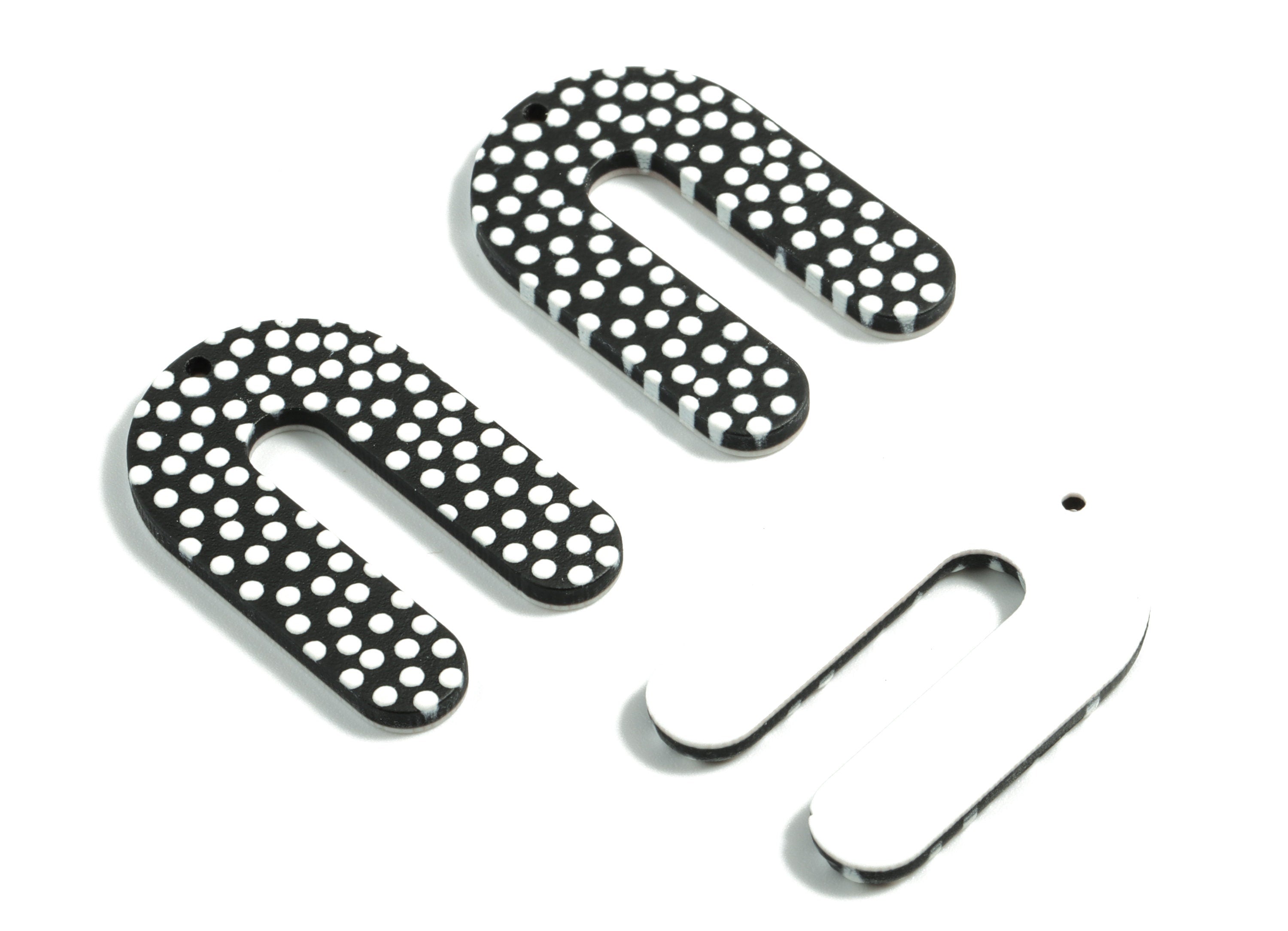 Acrylic U Earring Charms - Polka Dot Horse Hoe Pendant - Earring Findings - Jewelry Supplies - 32.43x21.71x2.66mm - AC1969A - DOMEDBAZAAR