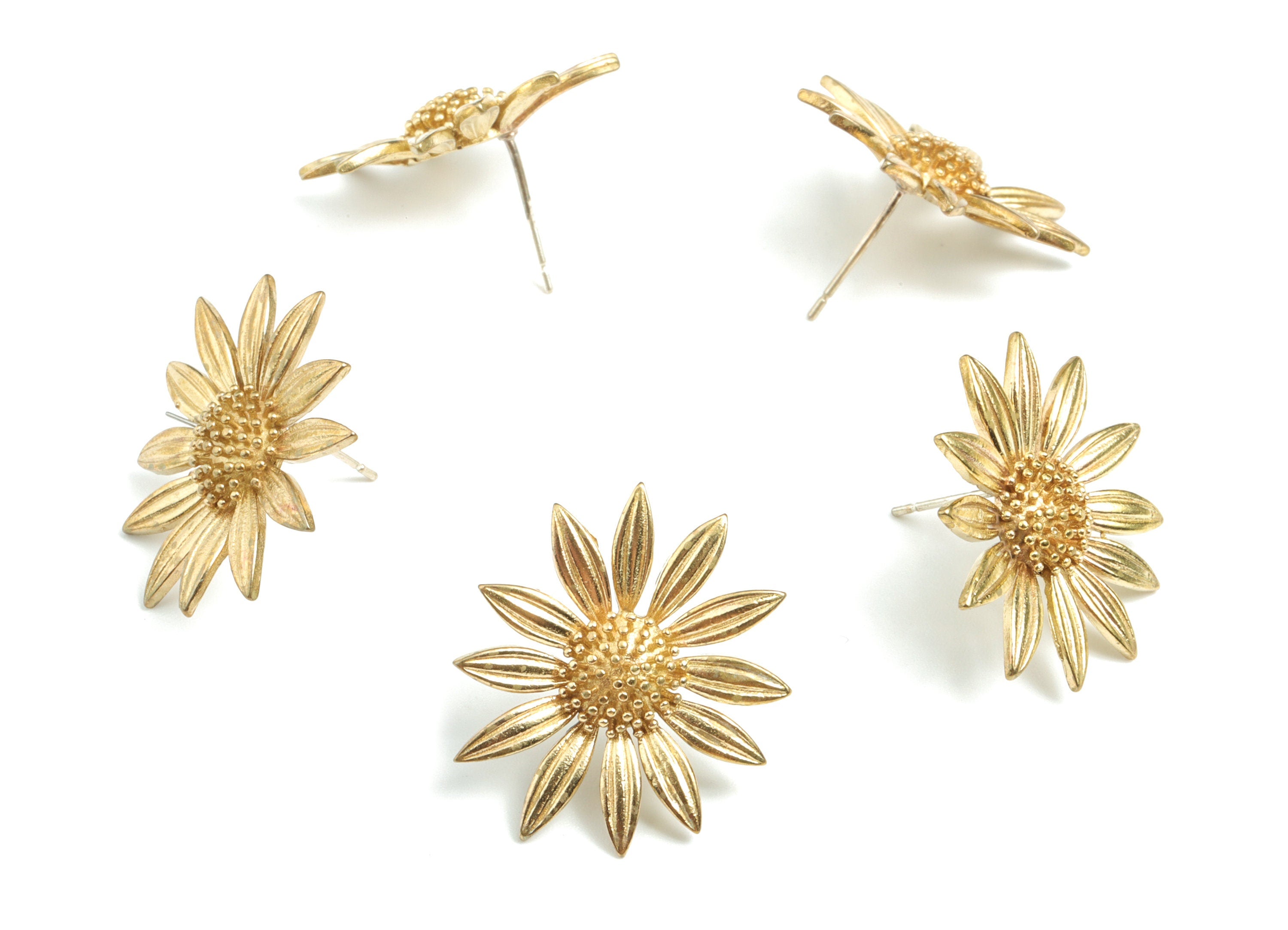 Brass Sunflower Earring Stud - Raw Brass Sunflower Earring Post - Earring Post - Jewelry Supplies - 23.83x22.14x15.77mm - PPYE914 - DOMEDBAZAAR