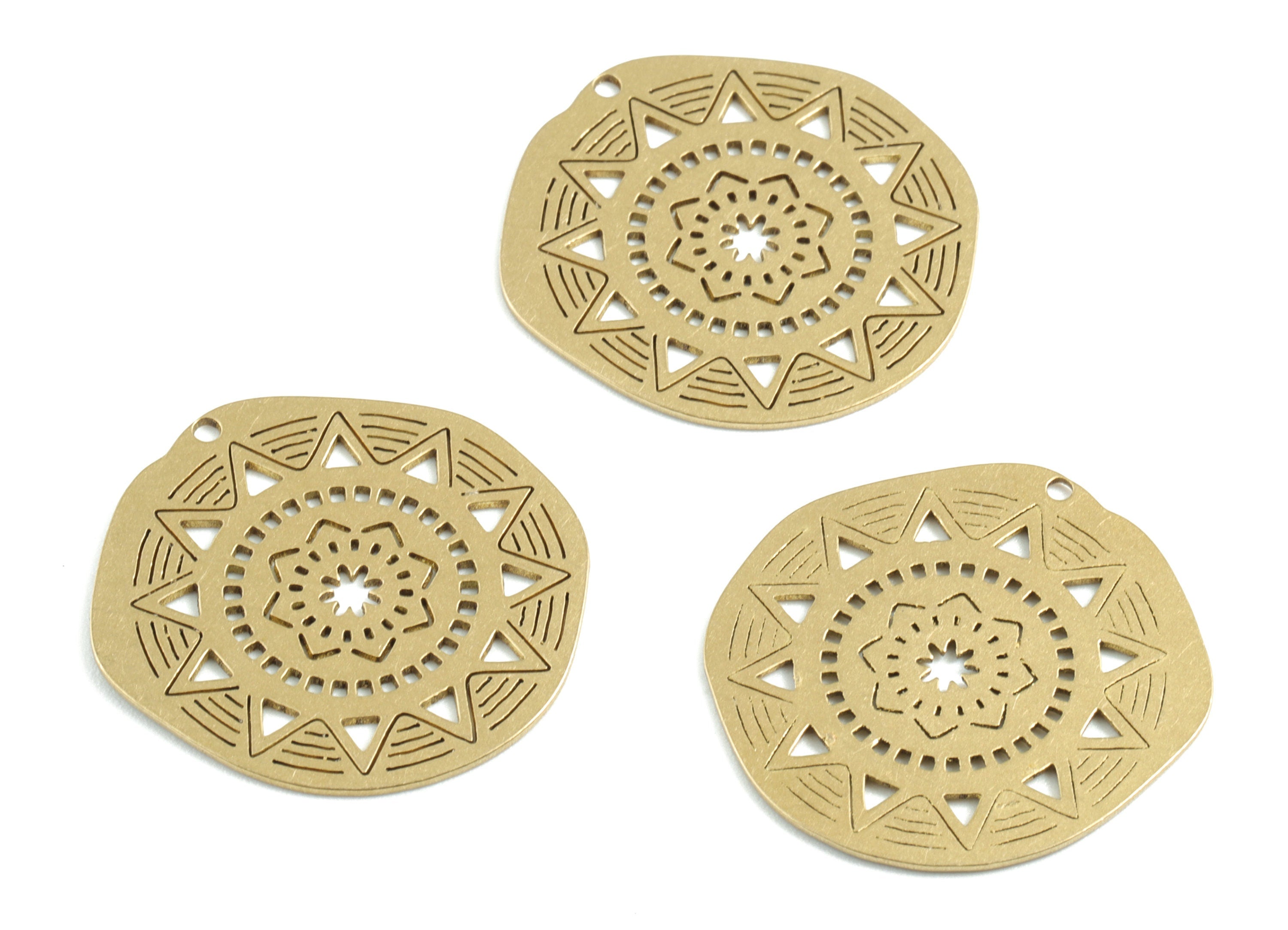Brass Triangles Round Earring Charms - Raw Brass Flower Circle Pendant - Earrings Finding - Jewelry Supplies - 24.99x23.75x0.63mm - PPM3204 - DOMEDBAZAAR