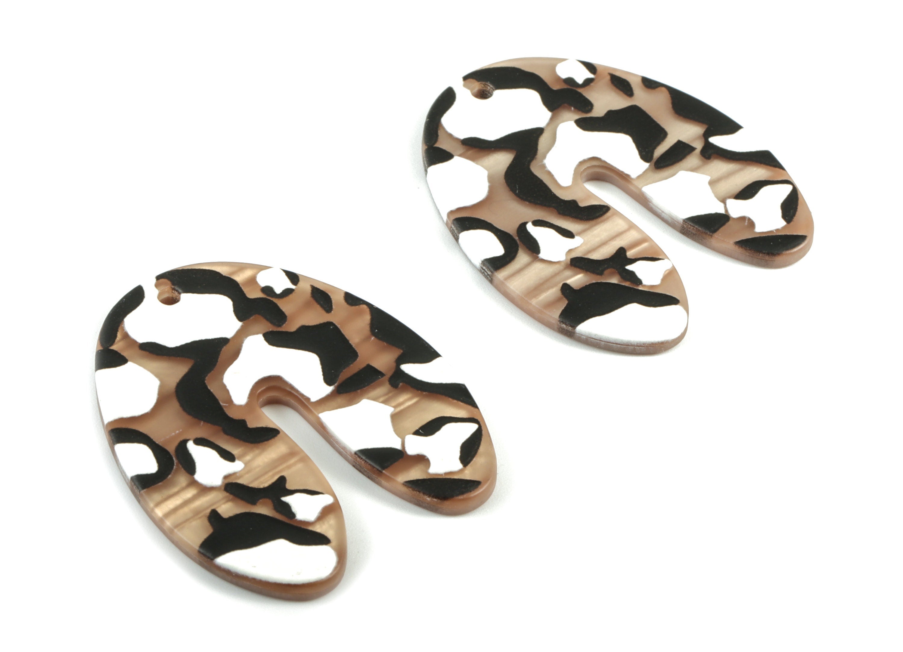 Acrylic U Earring Charms - Acrylic U Pandant - Earring Findings - Jewelry Supplies - 39.14x33.13x2.7mm - AC2013 - DOMEDBAZAAR