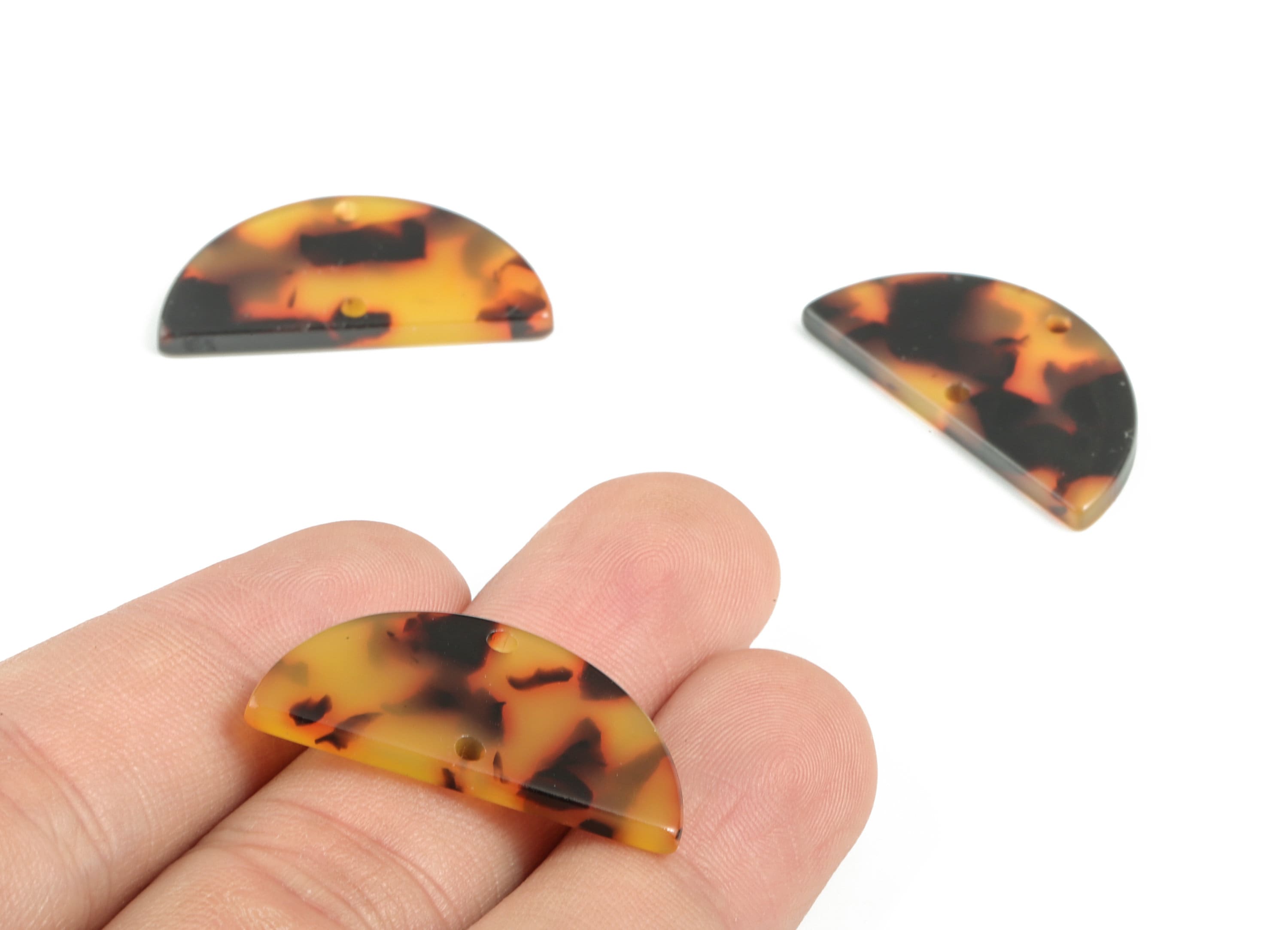 Acetate Semicircle Connector Charms - 2 Holes Tortoise Shell Earring - Semicircle Earrings - Color Code:A01 - 30x15x25mm - AC1061-A01 - DOMEDBAZAAR