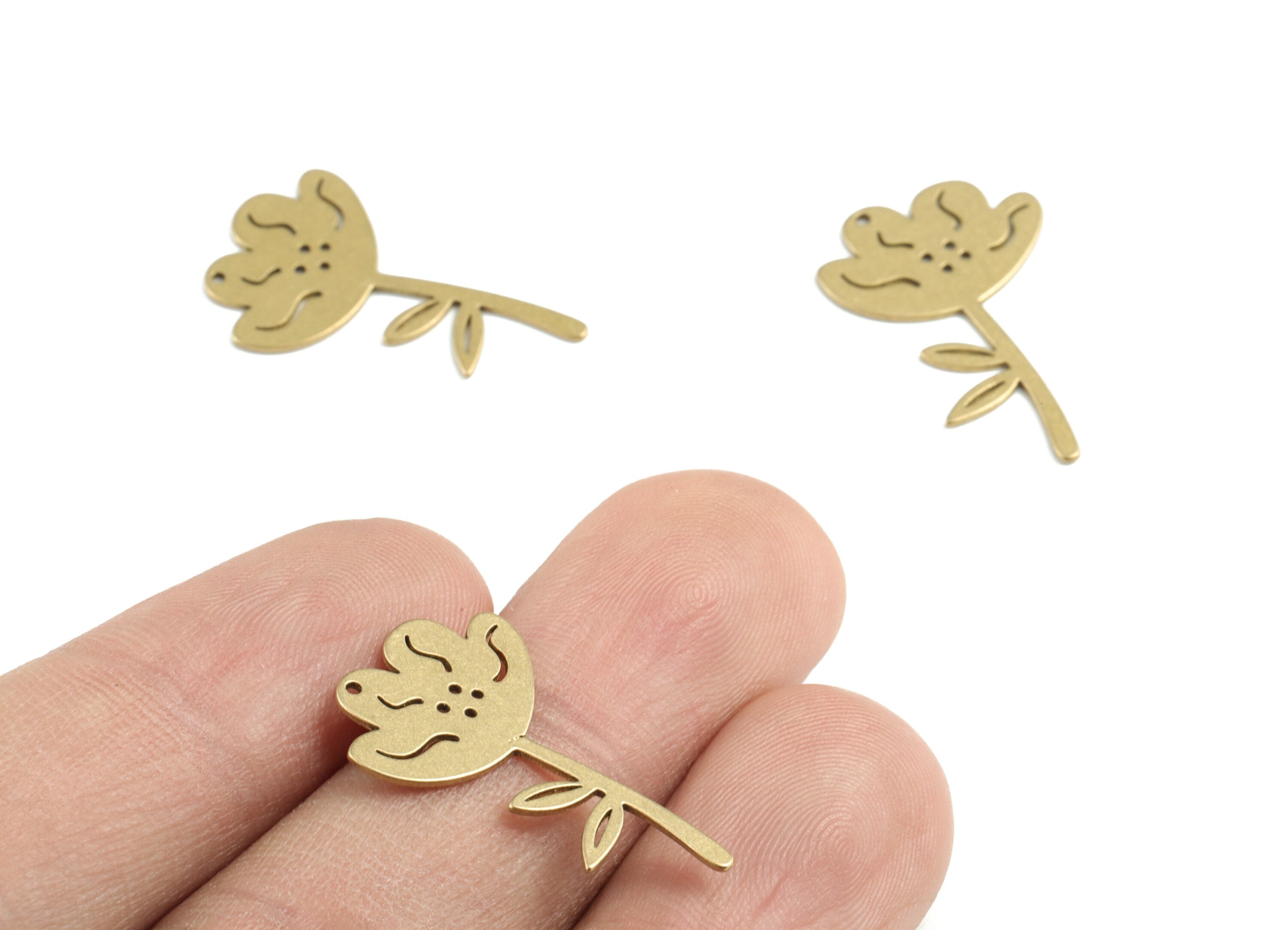 Brass Flower Earring Charms - Raw Brass Flower Pendant - Earrings Finding - Jewelry Supplies - 24.65x15.74x0.62mm - PPM3173 - DOMEDBAZAAR