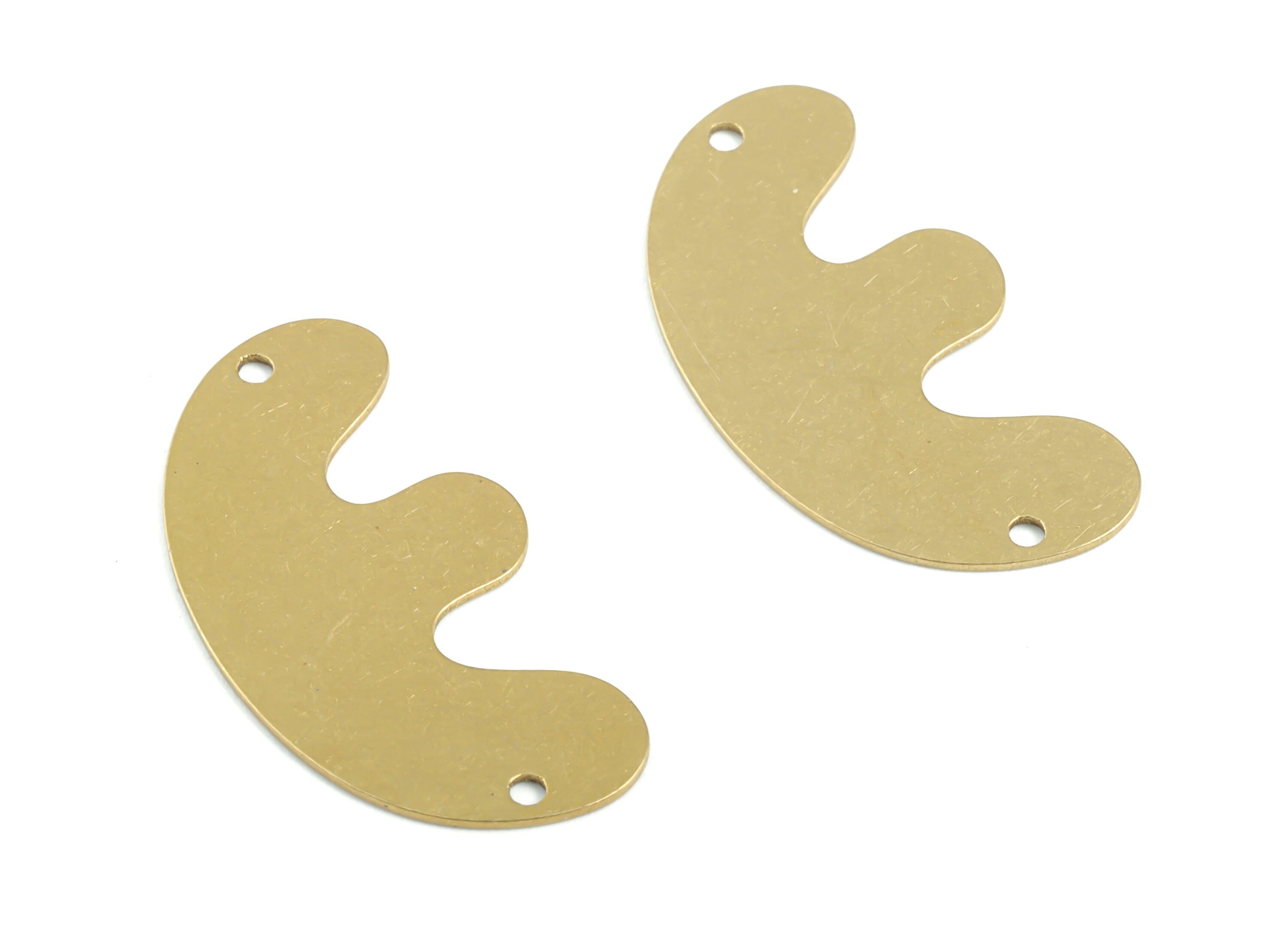 Personalized stamping blank - Brass M Earring Connector - Raw Brass M Earring Charms - 2 Holes - Earrings Finding - 29x15x0.59mm - PPM3442 - DOMEDBAZAAR