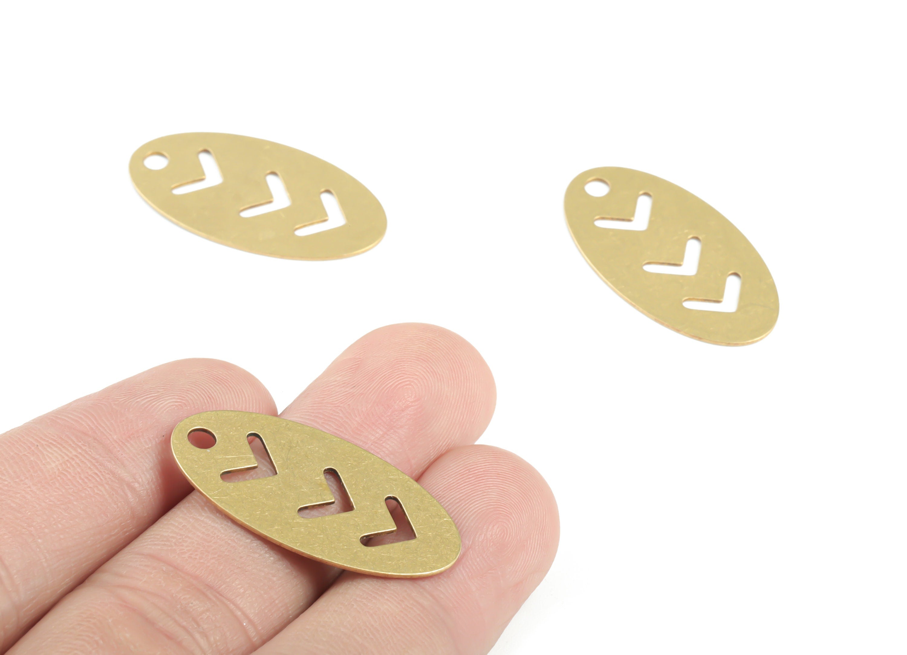 Brass Oval Earring Charms - Raw Brass Oval Arrove Pendant - Earrings Finding - Jewelry Supplies - 30.77x16.73x0.59mm - PPM3419 - DOMEDBAZAAR