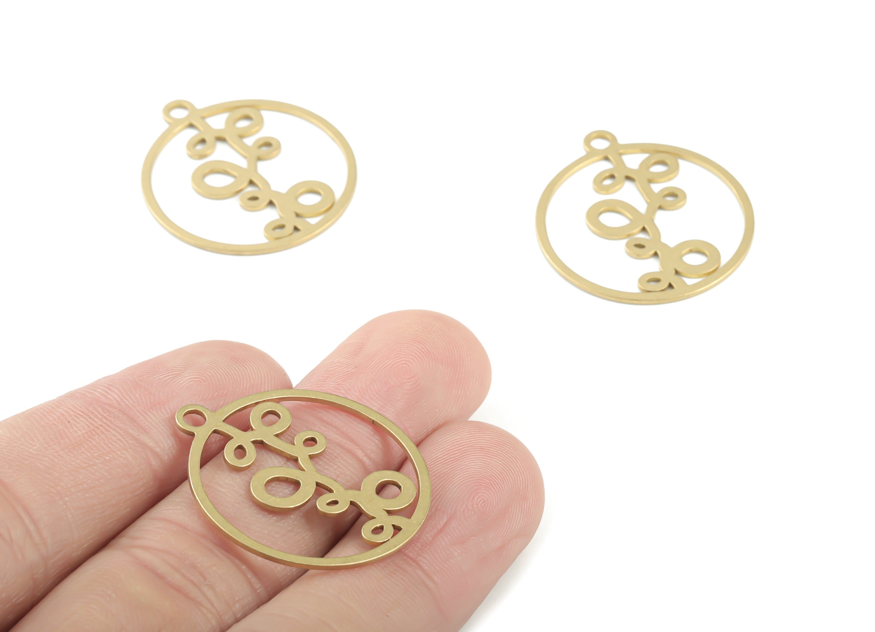 Brass Round Earring Charms - Raw Brass Circle Pendant - Earrings Finding - Jewelry Supplies - 29.2x25.94x0.78mm - PPM3392 - DOMEDBAZAAR