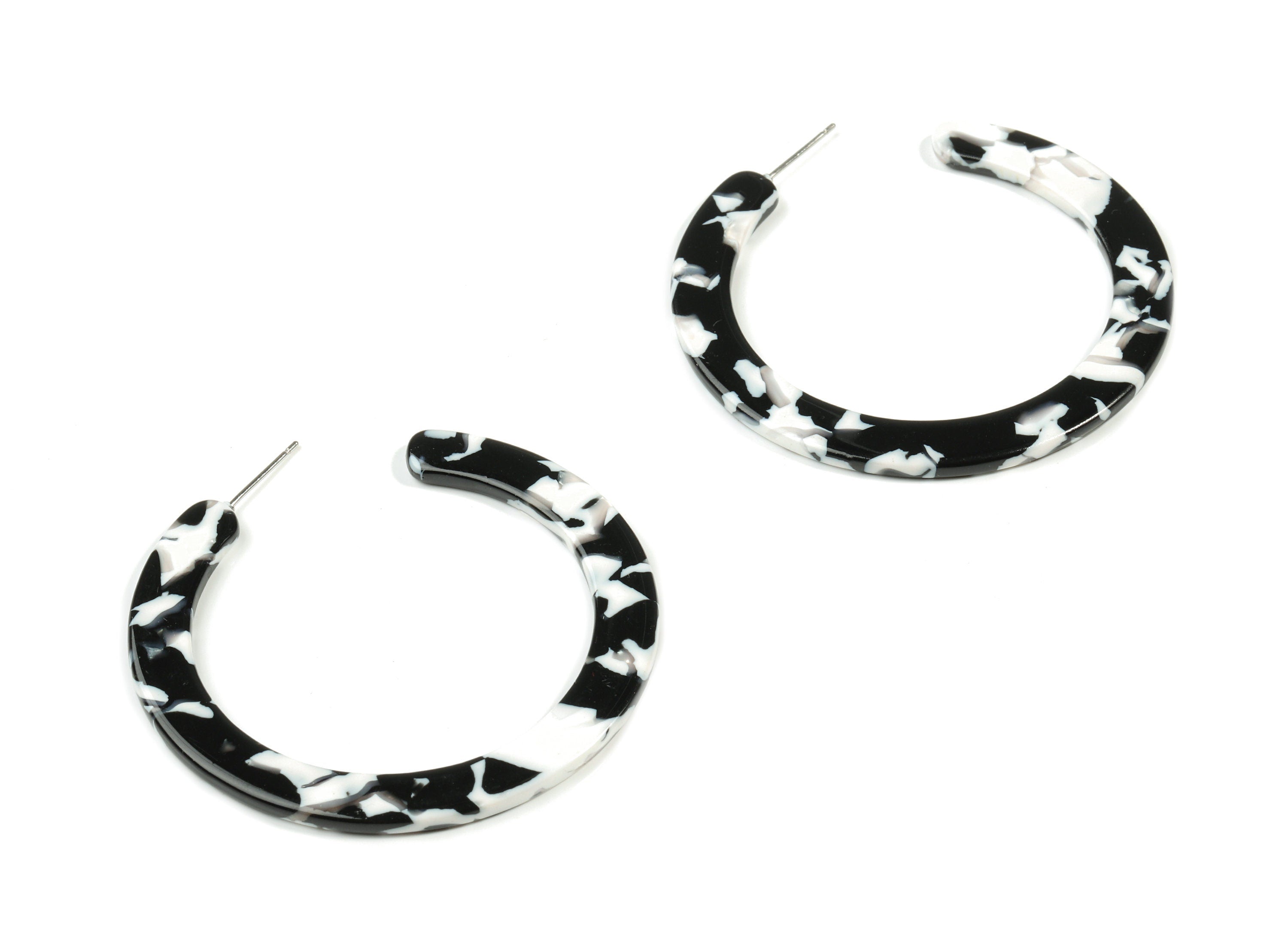 Open Hoop Earrings Stud - 2 inch Hoop Earring - Black White Acetate Round Earring Post - Color Code: A261 - 52x50x2.5mm - AC1830-A261 - DOMEDBAZAAR