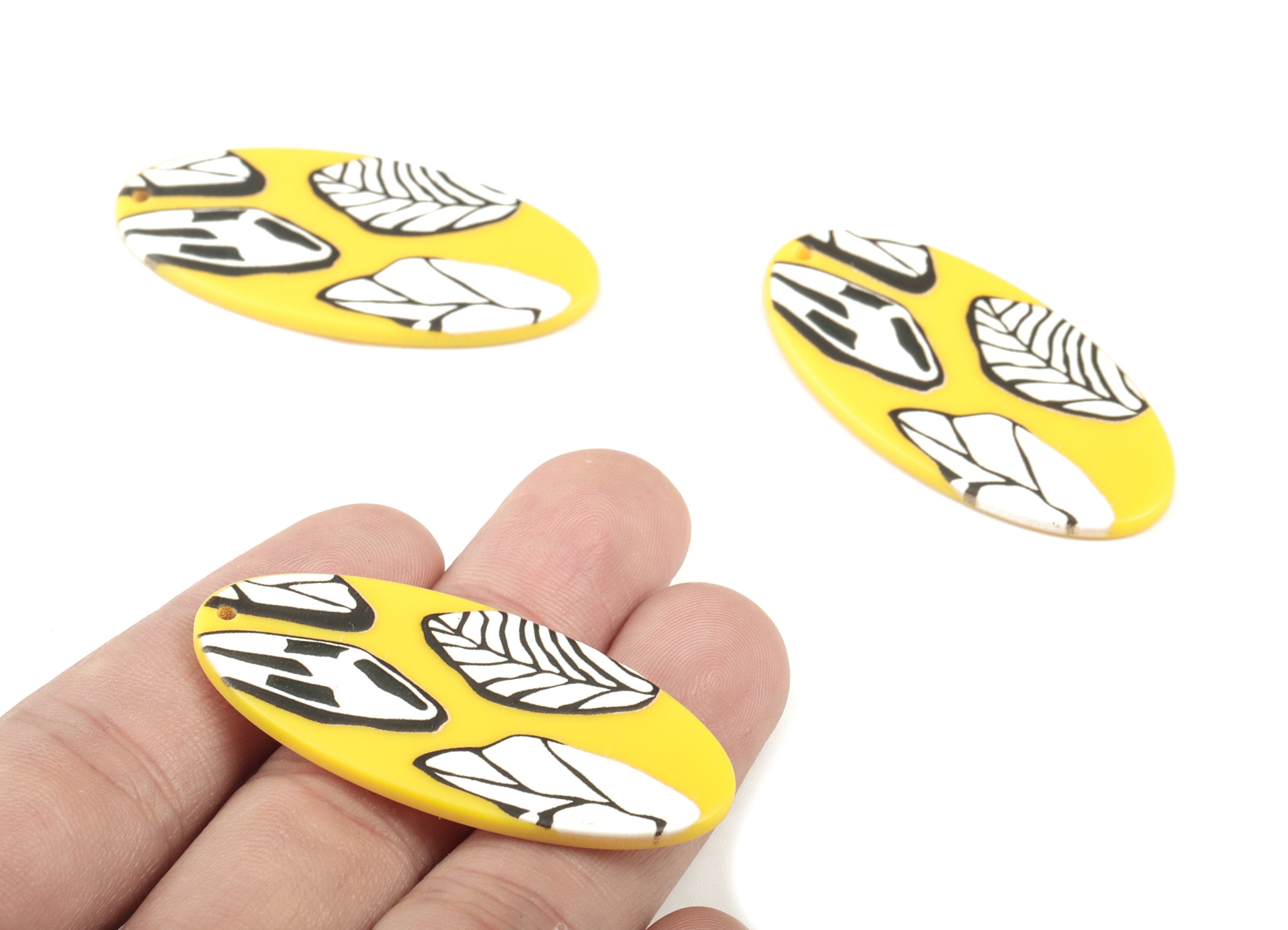 Acrylic Oval Leaf Earring Charms - Acrylic Flower Oval Pandant - Earring Findings - Jewelry Supplies - 49.19x23.95x2.8mm - AC2048 - DOMEDBAZAAR