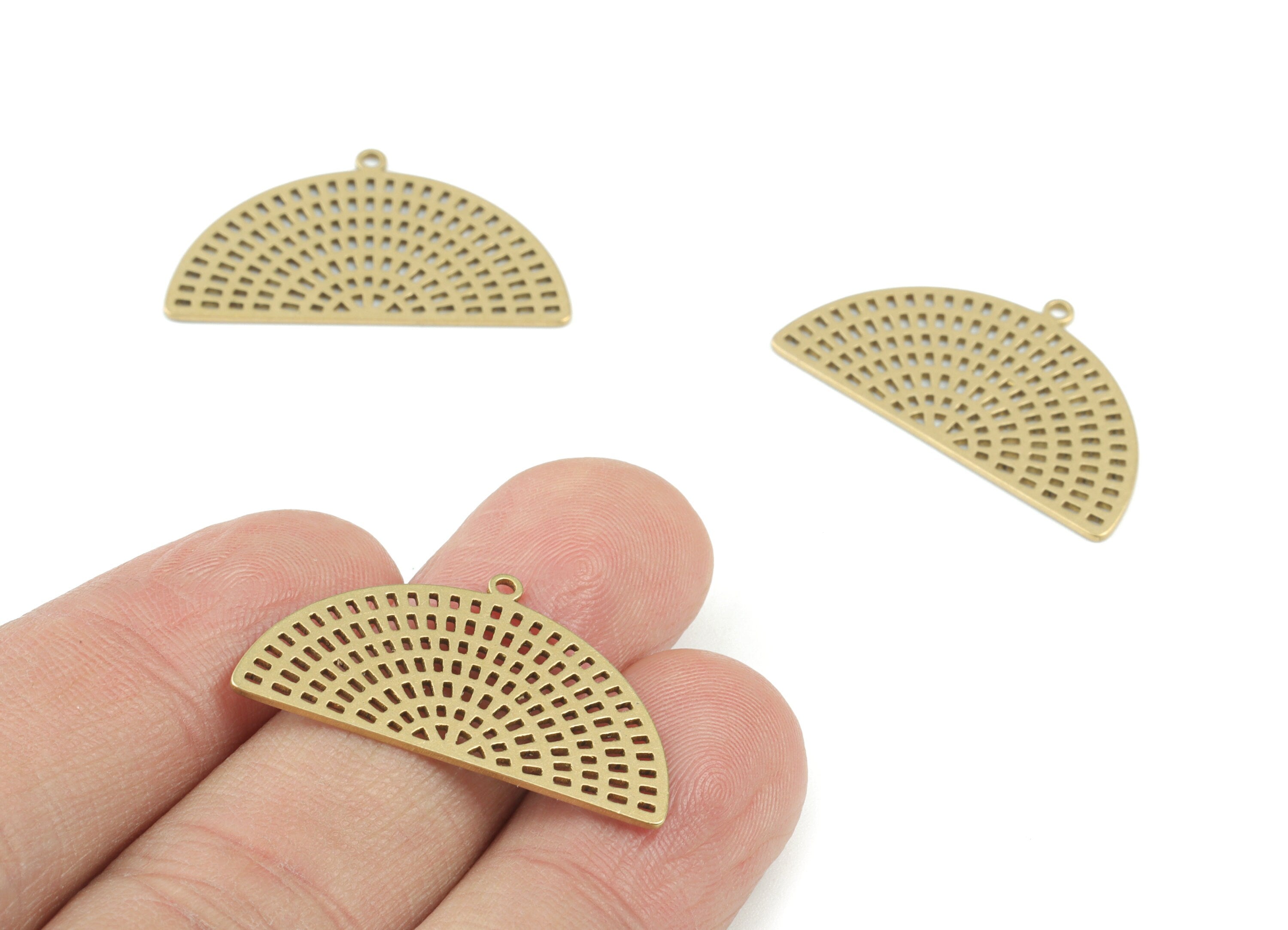 Semicircle Melon Pendant - Raw Brass Half Moon Earring Charms - Jewelry Making Supplies - 30x17x0.7mm - PPM3648 - DOMEDBAZAAR