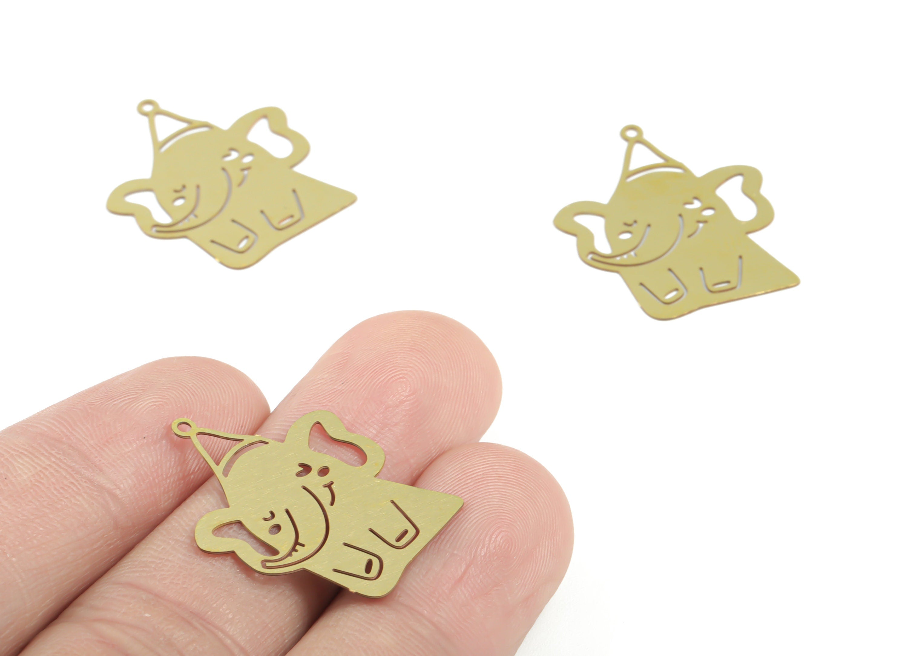 Brass Elephant Earring Charms - Raw Brass Elephant Pendant - Earring Findings - Jewelry Supplies - 25.99x21.69x0.29mm - JJC11916 - DOMEDBAZAAR