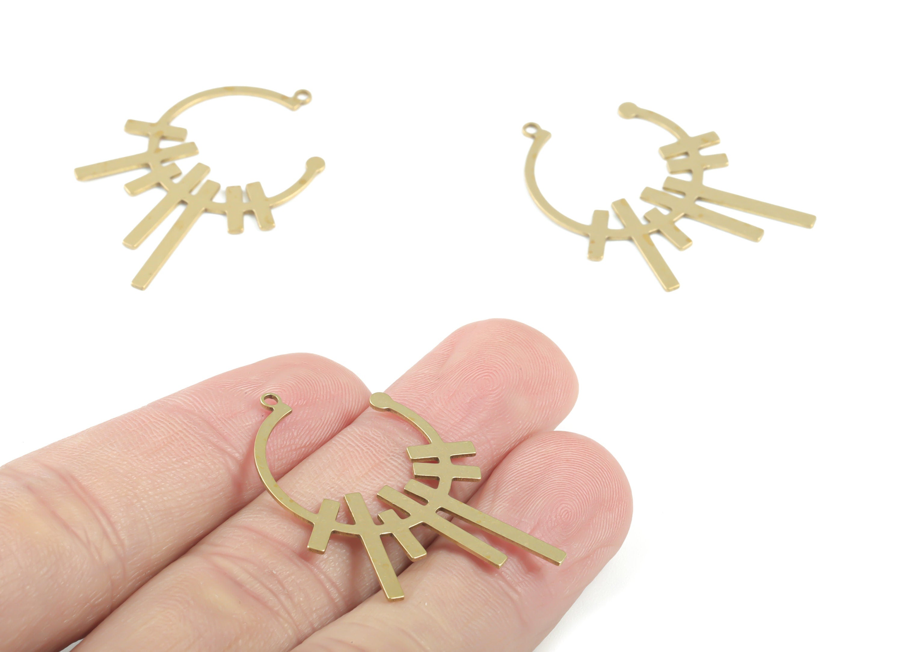 Brass C Earring Charms - Raw Brass Open Circle Pendant - Earrings Finding - Jewelry Supplies - 37.78x25.55x0.64mm - PPM3272 - DOMEDBAZAAR