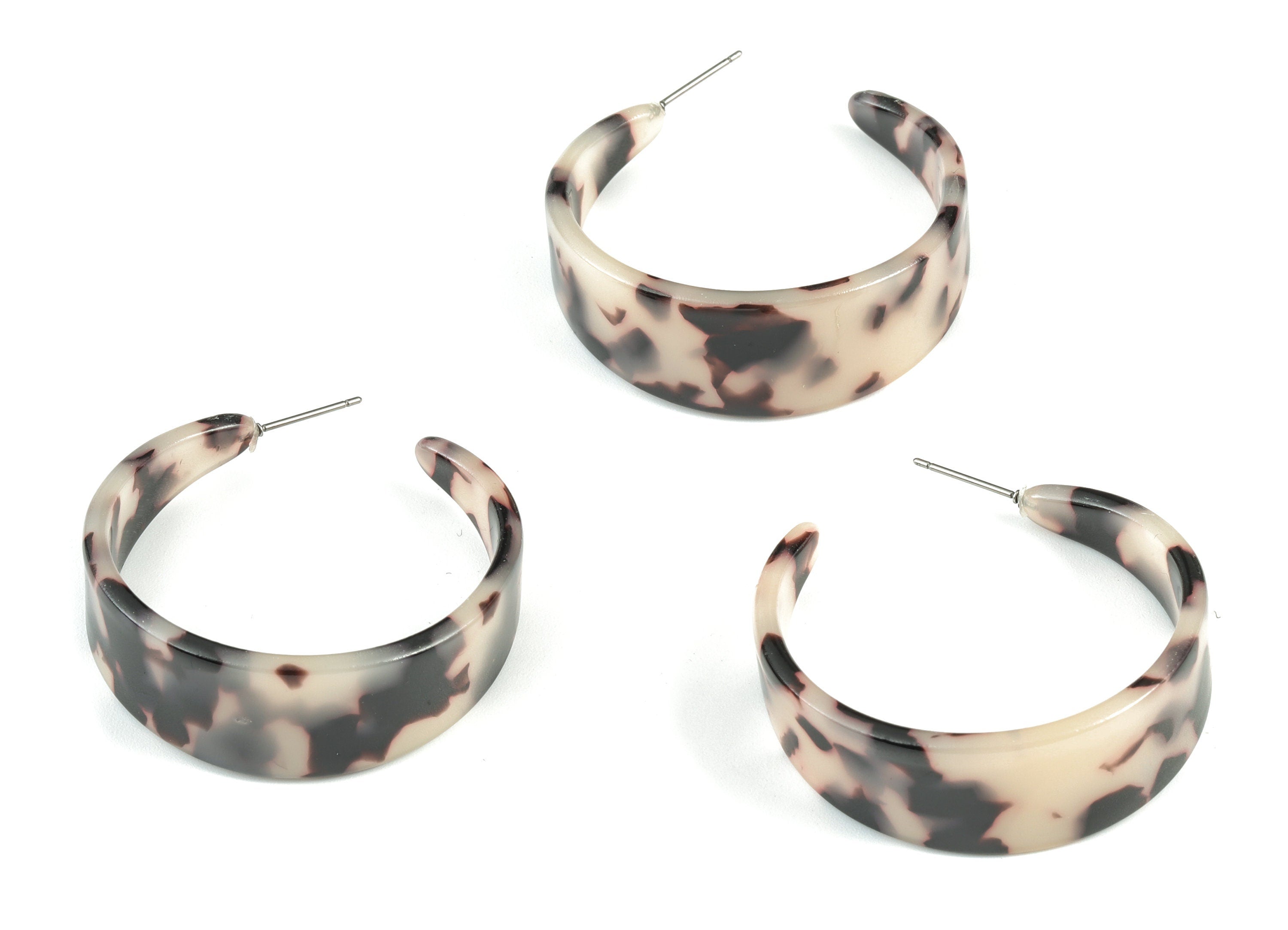 Open Hoop Earrings Stud - 1.6 inch Hoop Earring - Blonde Tortoise Shell Round Earring Post - Color Code: A06 - 41.8x14.7x2.58mm - AC1211B - DOMEDBAZAAR