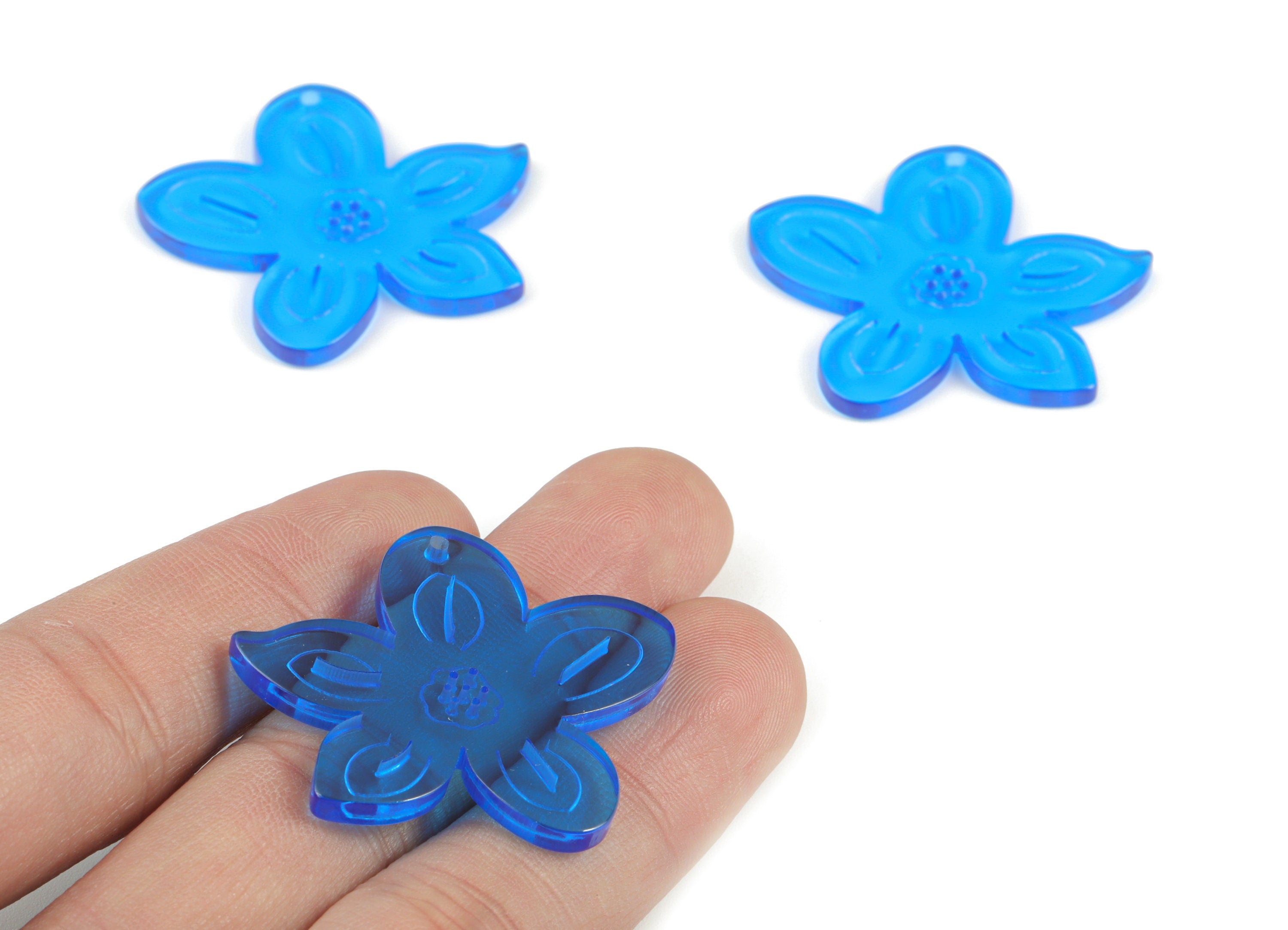 Bead door window curtain - Acrylic Leaf Blue wind bell chimes - Flower Earring Charms - Color Code:A464- 37.69x35.37x2.46mm - AC2136-A464 - DOMEDBAZAAR