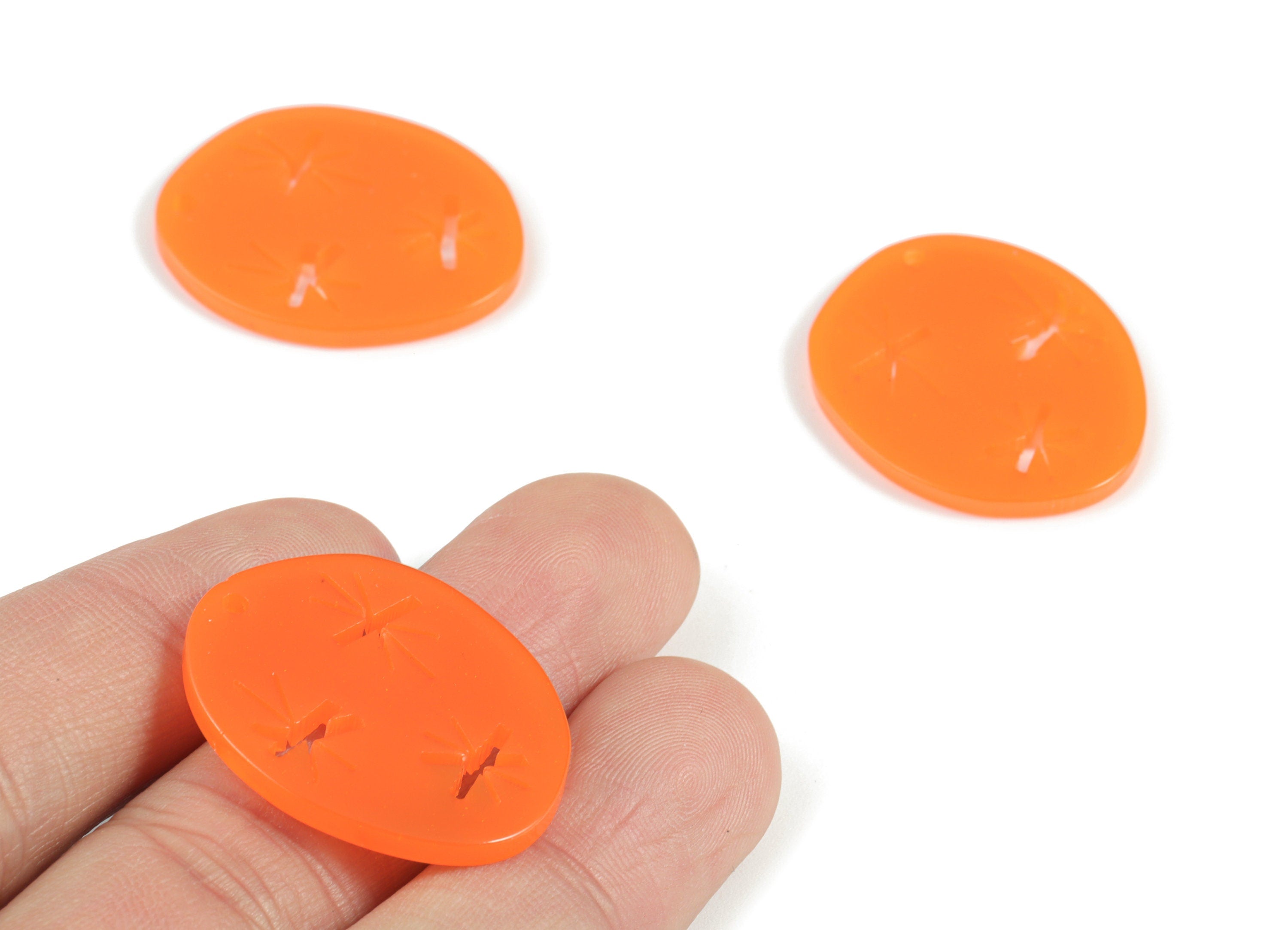 Bead door window curtain - Acrylic Snowflake Round Orange wind bell chimes - Circle Earring Charm - Color Code:A532- 29x24x3mm - AC2131-A532 - DOMEDBAZAAR