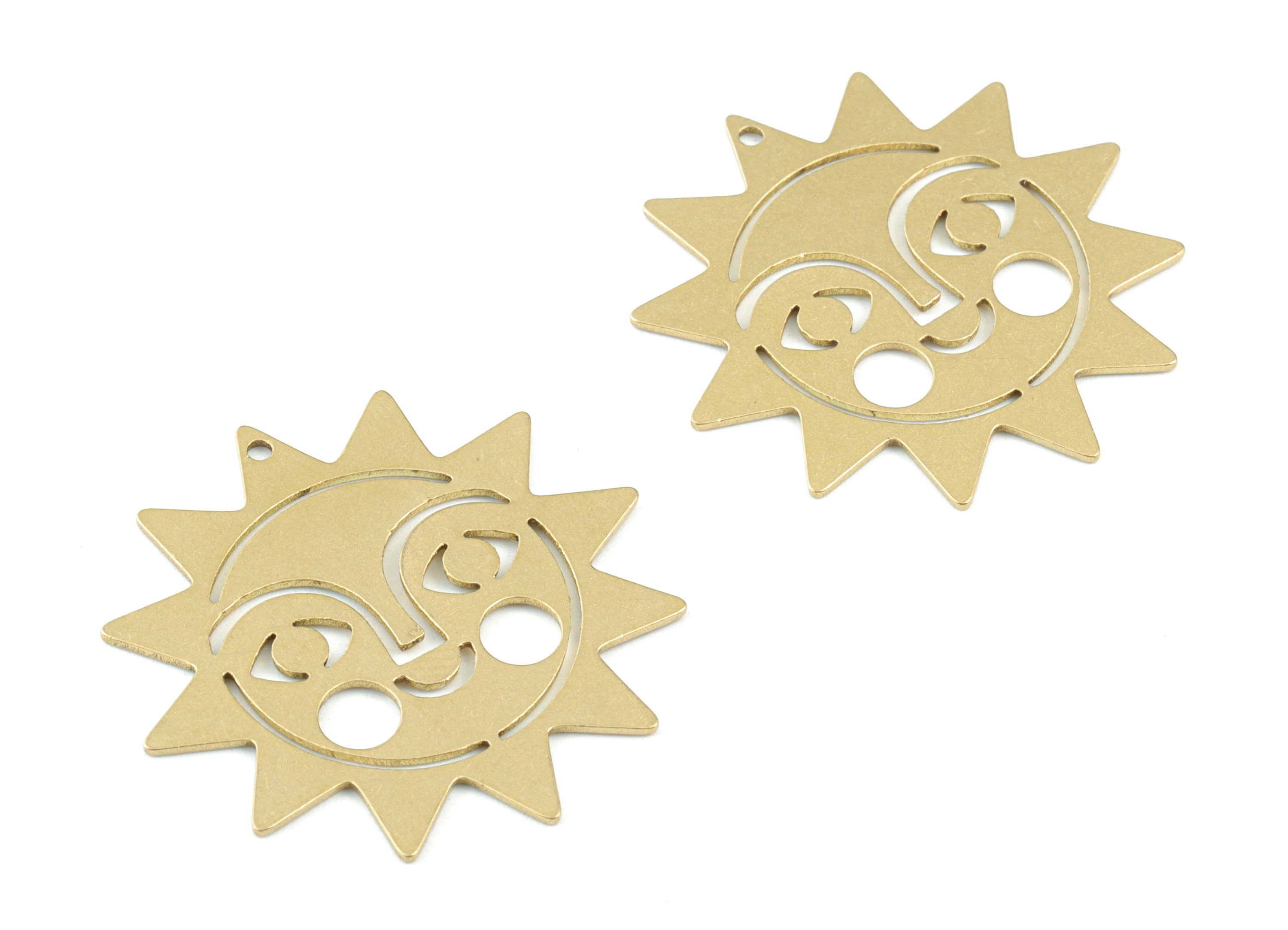 Smiley Face Sun Pendant - Raw Brass Sun Face Earring Charms - Jewelry Making Supplies - 30x30 x0.7mm - PPM3585 - DOMEDBAZAAR