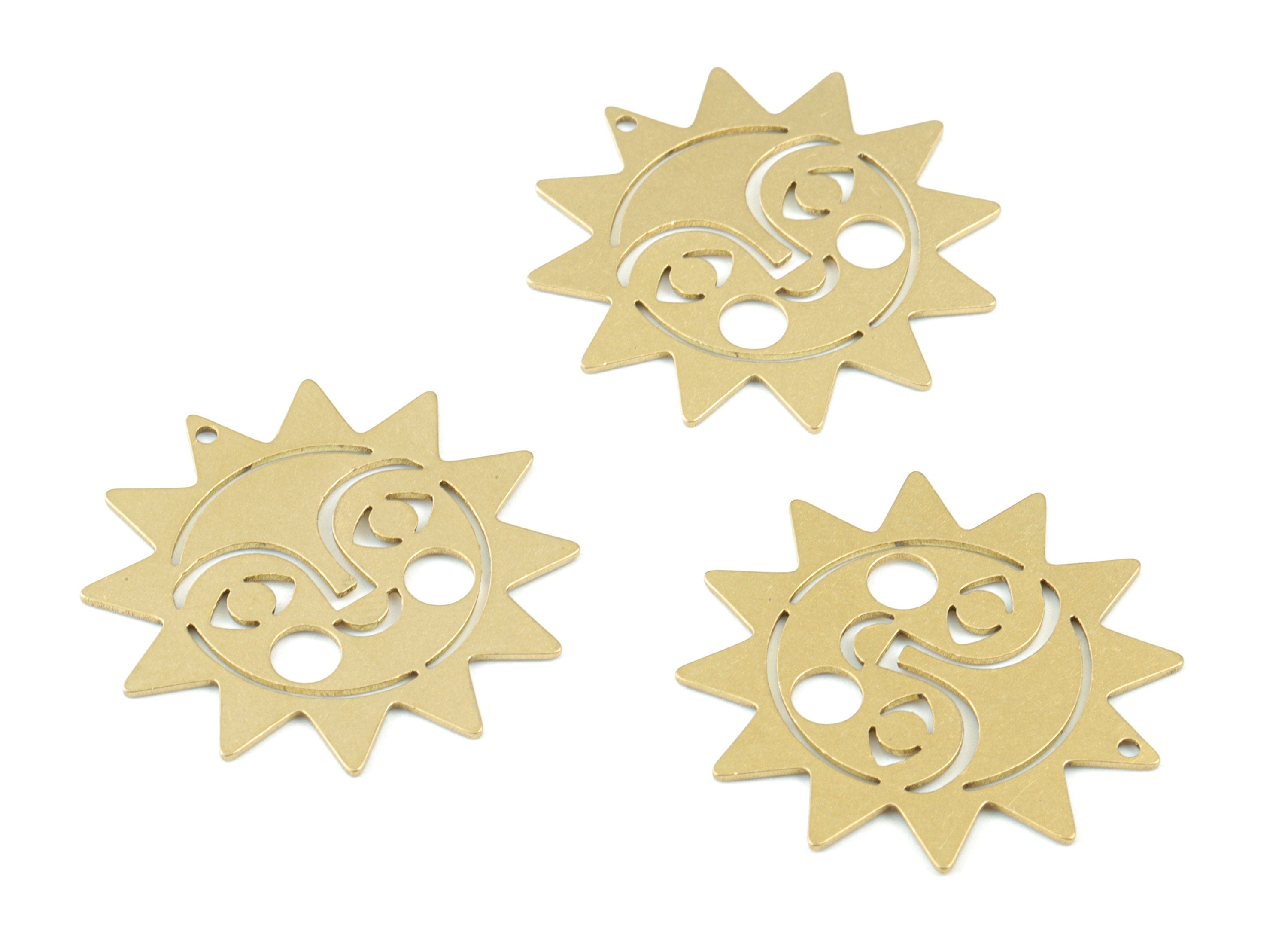 Smiley Face Sun Pendant - Raw Brass Sun Face Earring Charms - Jewelry Making Supplies - 30x30 x0.7mm - PPM3585 - DOMEDBAZAAR