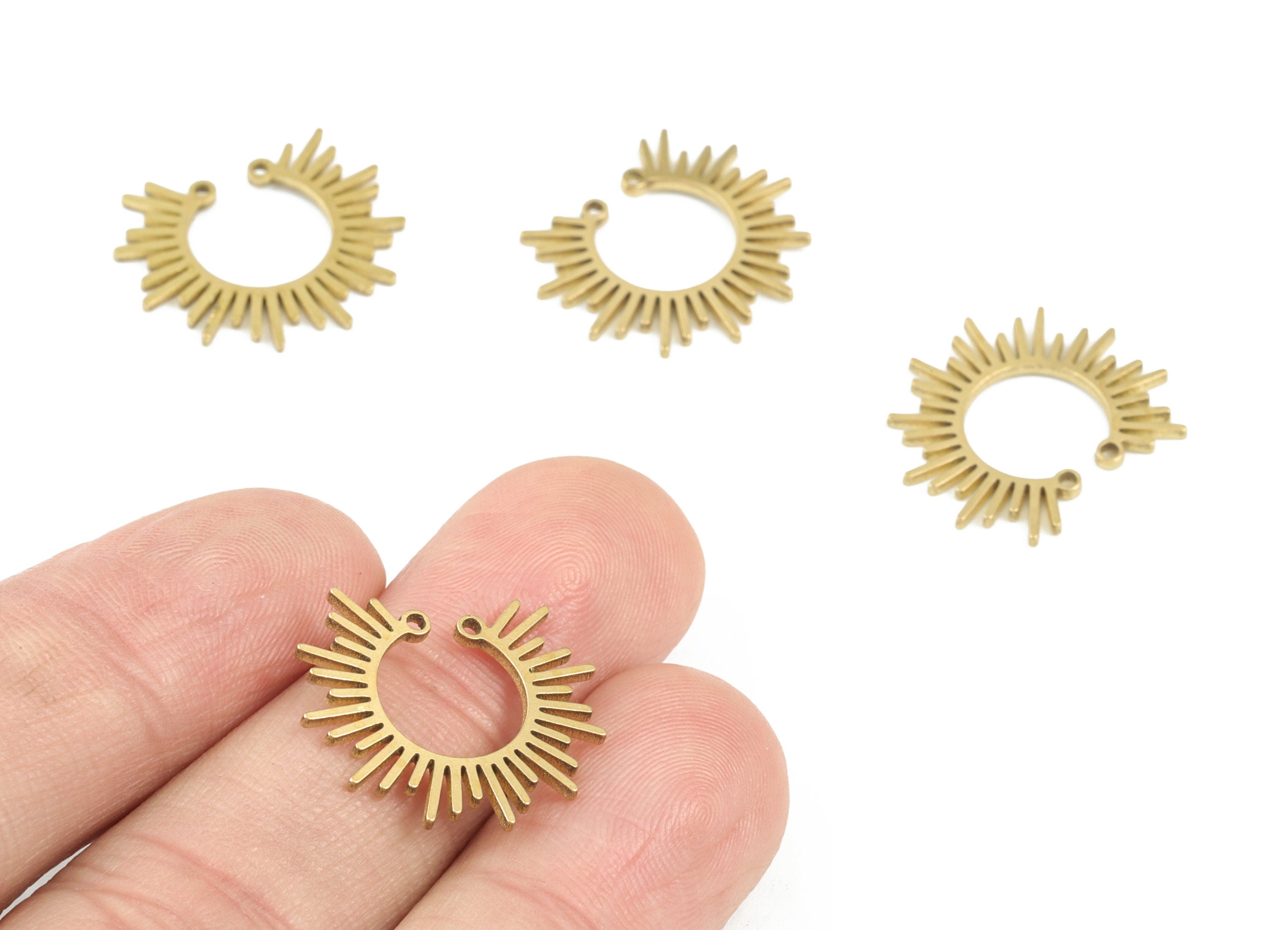Brass Sun Earring Connector - Raw Brass Sun Charms - Jewelry Making Supplies - 20x17x1mm - PPM3463 - DOMEDBAZAAR