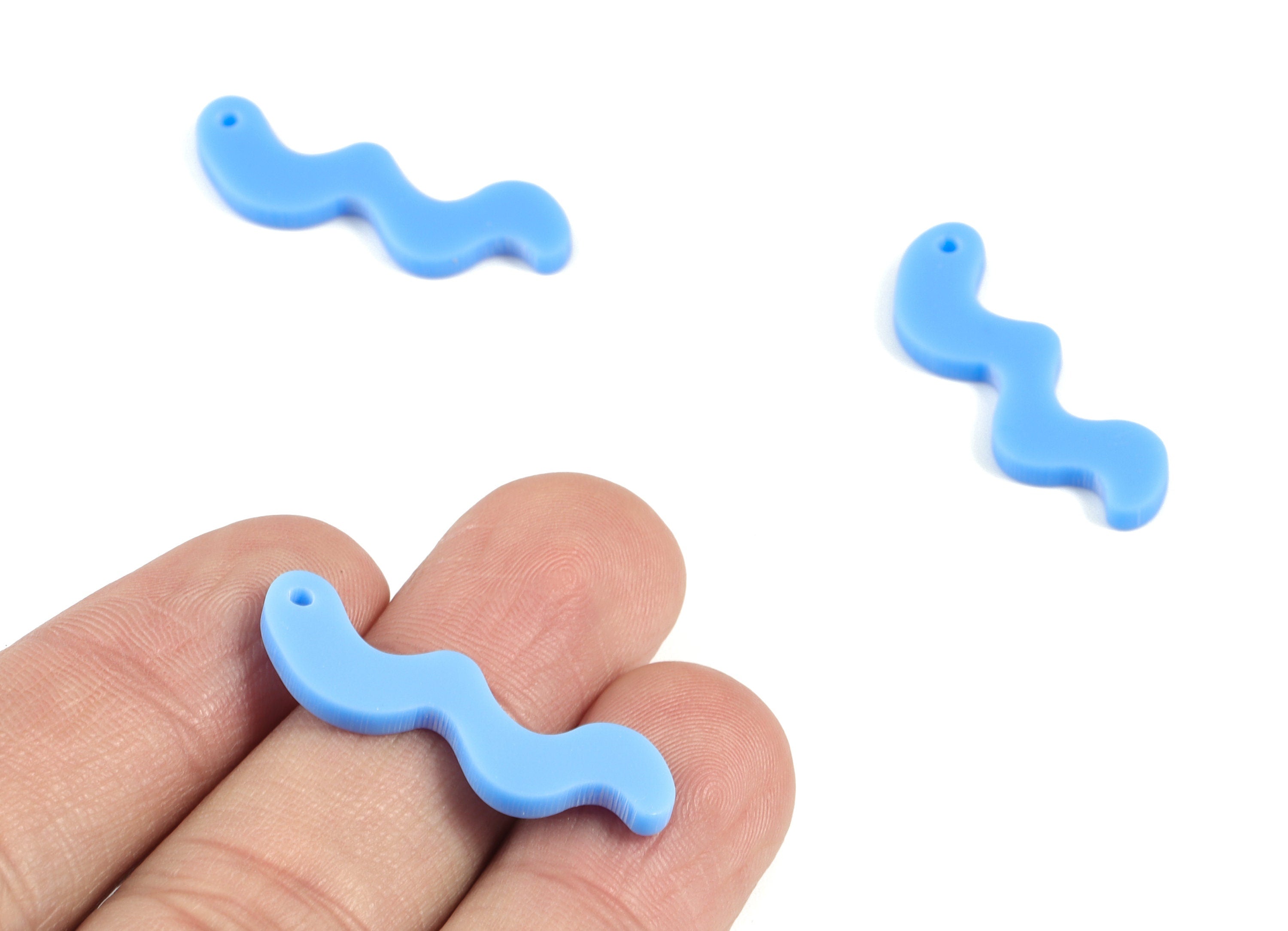 Acrylic Blue Worn Earring Charms - Acrylic Worn Pendant - Jewellery Supplies - Color Code:A521 - 30.91x10.33x2.34mm - AC2108-A521 - DOMEDBAZAAR