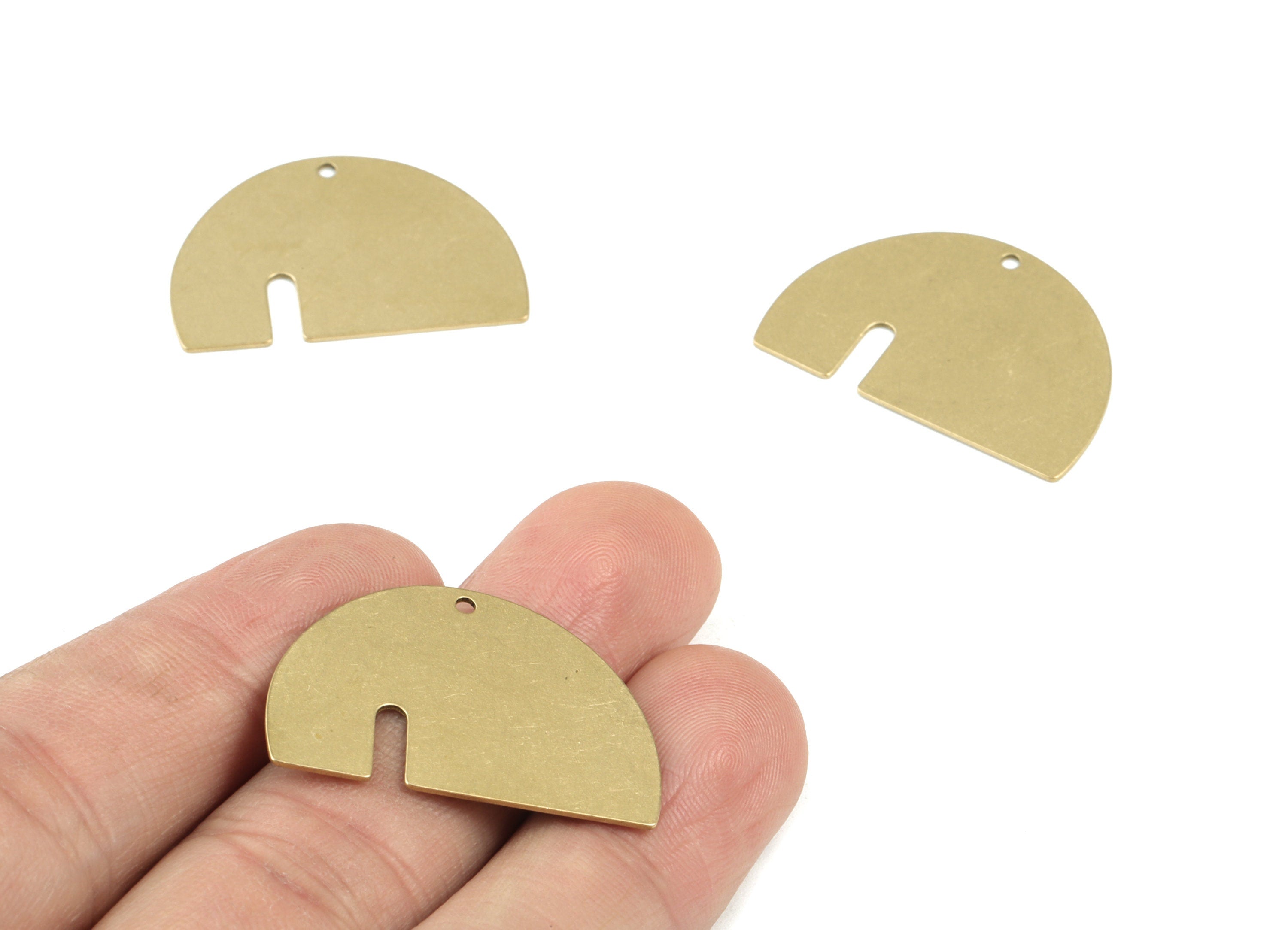 Personalized stamping blank - Brass Half Moon Earring Charms - Raw Brass Semicircle Earrings - Jewelry Supplies - 30x20x0.6mm - PPM3476 - DOMEDBAZAAR