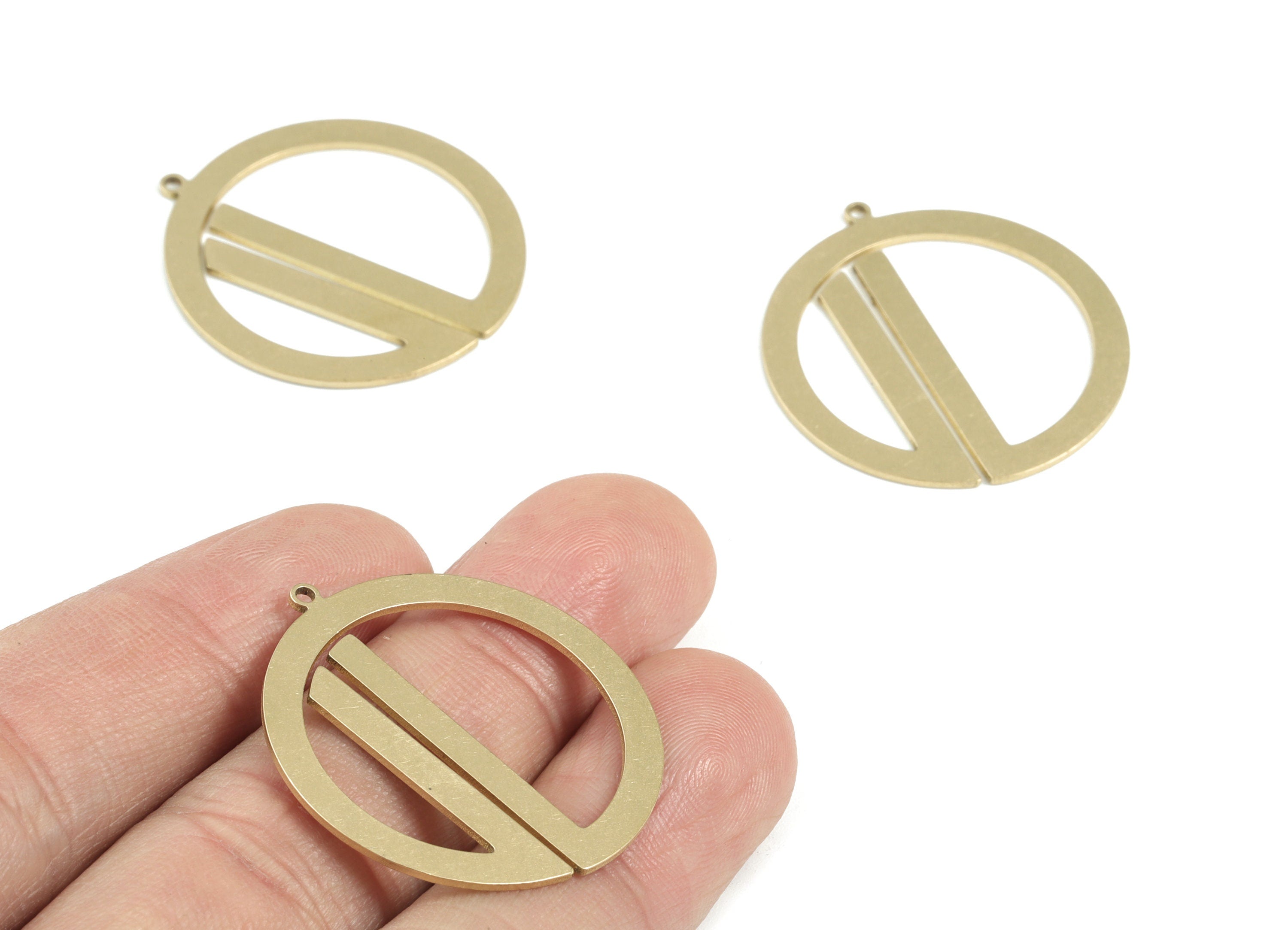 Circle Half Moons Pendant - Raw Brass Semi Circle Earring Charms - Hoop Earrings - Jewelry Supplies - 32x30x0.8mm - PPM3523 - DOMEDBAZAAR