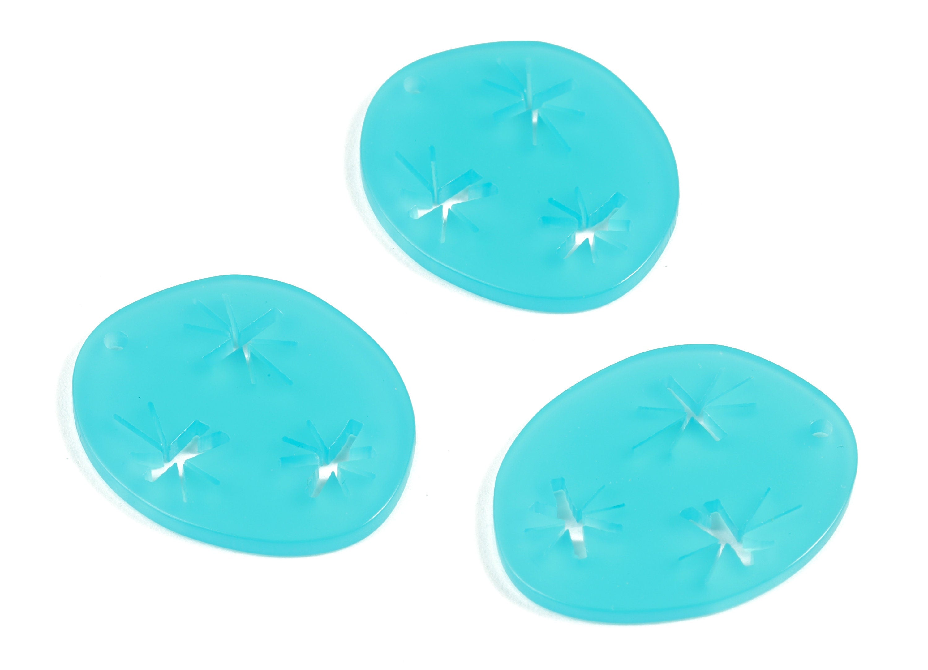 Bead door window curtain - Acrylic Snowflake Round Aqua wind bell chimes - Round Earring Charms - Color Code:A531- 29x24x3mm - AC2131-A531 - DOMEDBAZAAR