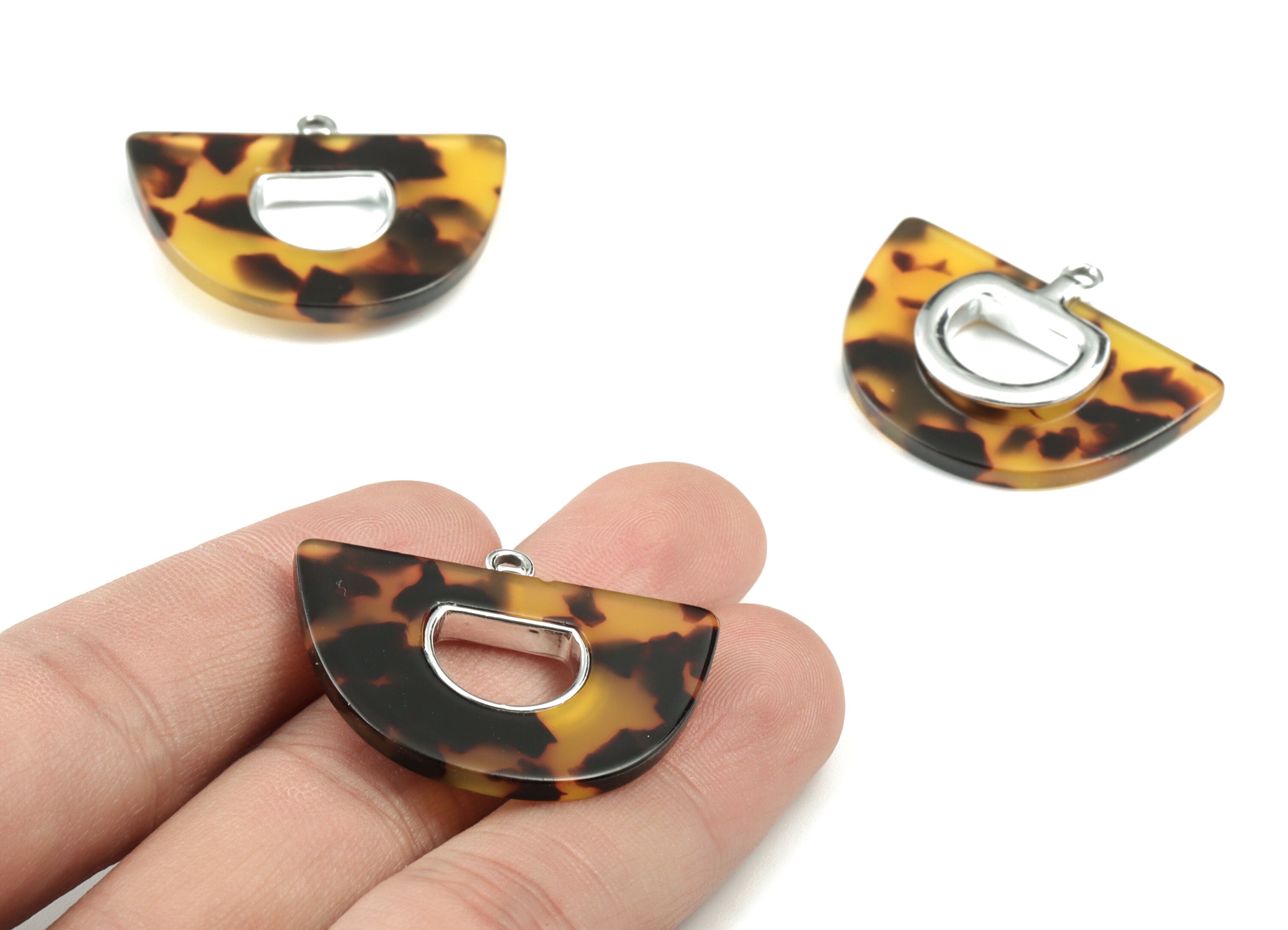 Acetate Semicircle Earring Charm - Silver Alloy Frame Tortoise Acetate Domed Charms - Half Moon Pendant - 39.88x28.57x3.99mm - AC2148-A02S - DOMEDBAZAAR