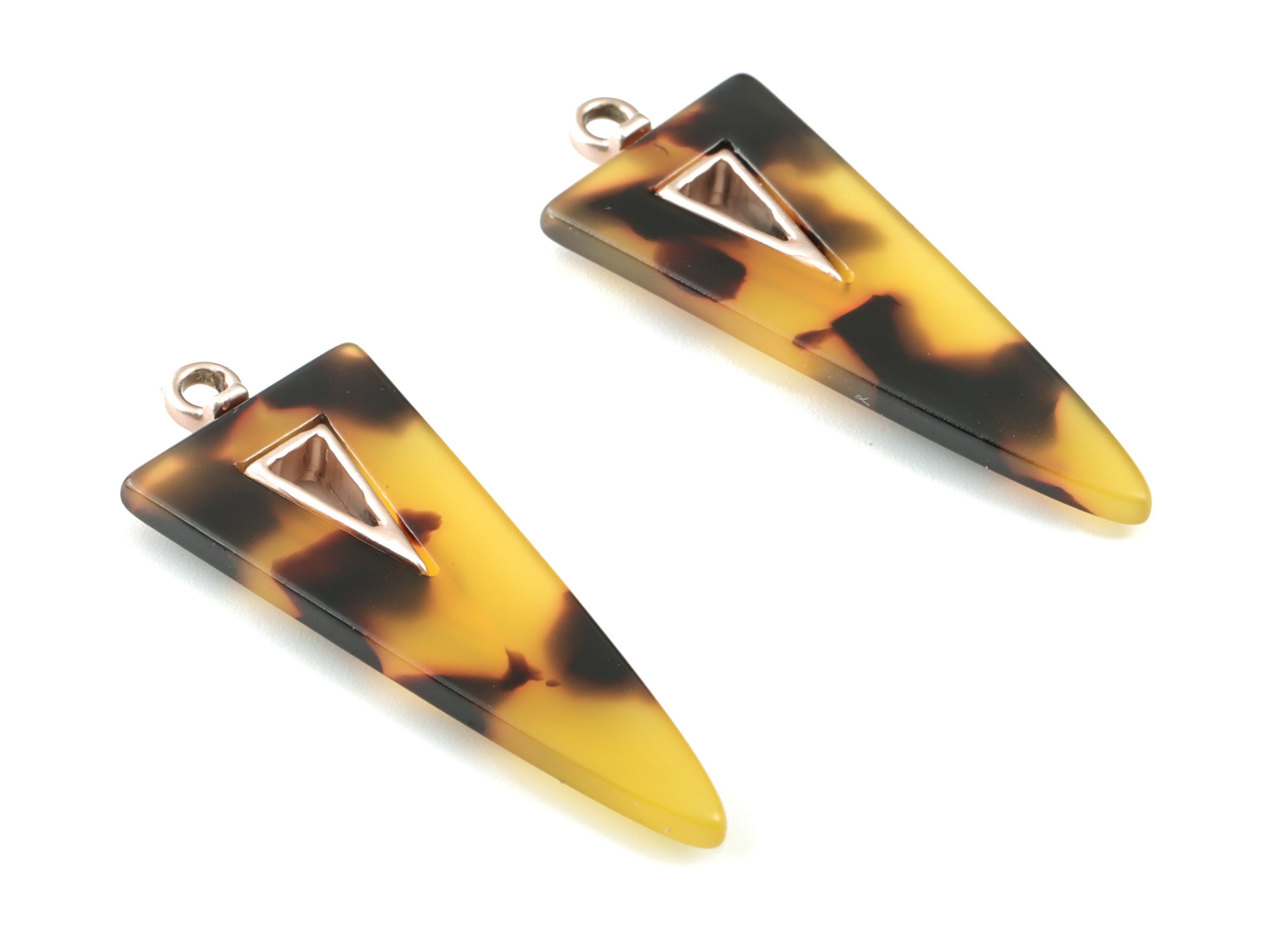 Acetate Alloy Triangle Earring Charm - Matte Rose Alloy Frame Acetate Charms - Tortoise Shell Triangle Pendant - 41.67x16x4mm - AC1845-A02MR - DOMEDBAZAAR